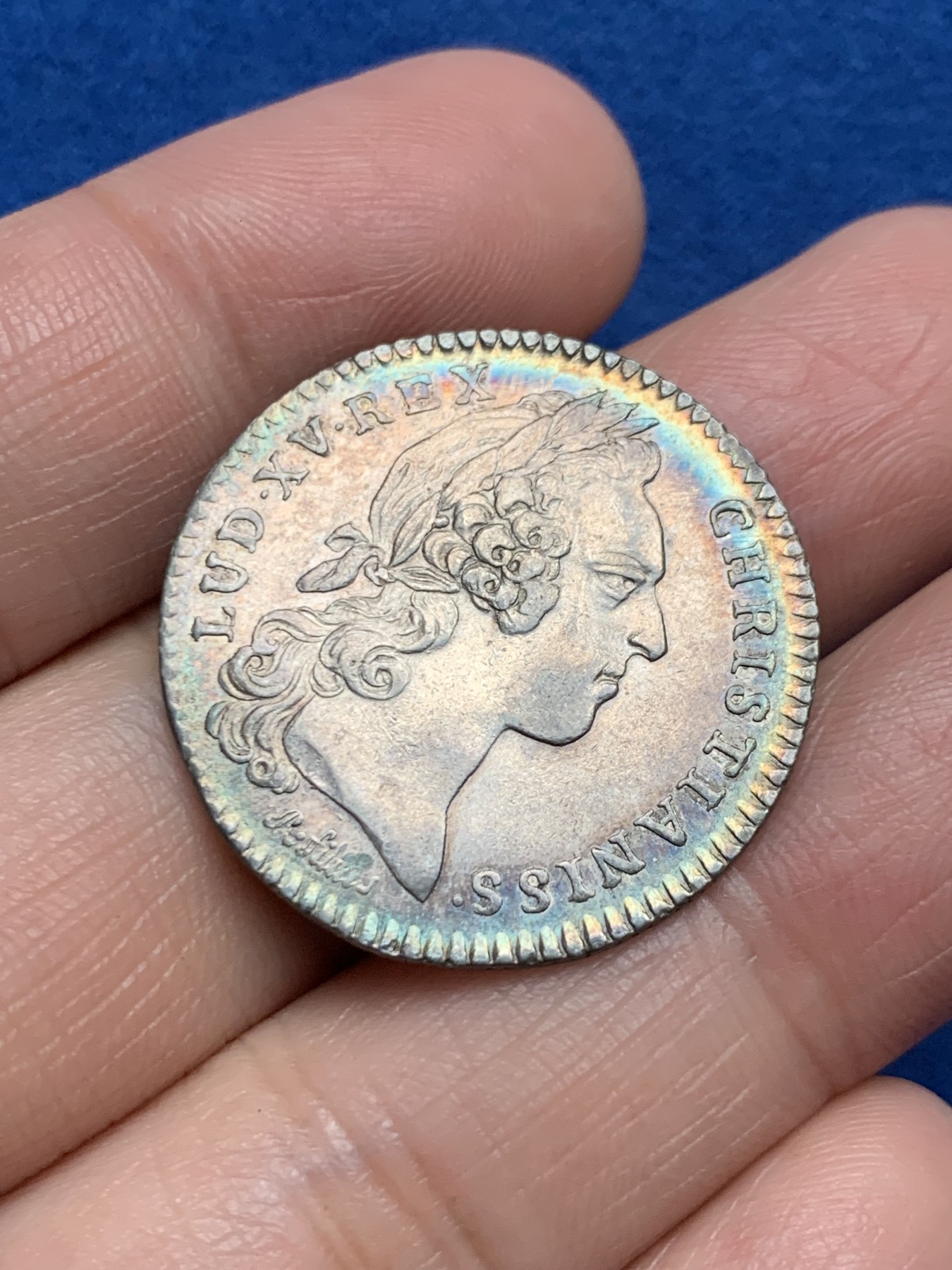 《竞宝斋》第250场-周日，周一 ，周二3场连拍 (全场包邮) 法国1758年路易十五银质jeton，皇家宝藏，海王波塞冬站在海豚身上，回望着两位河神，7.23g，28.8mm