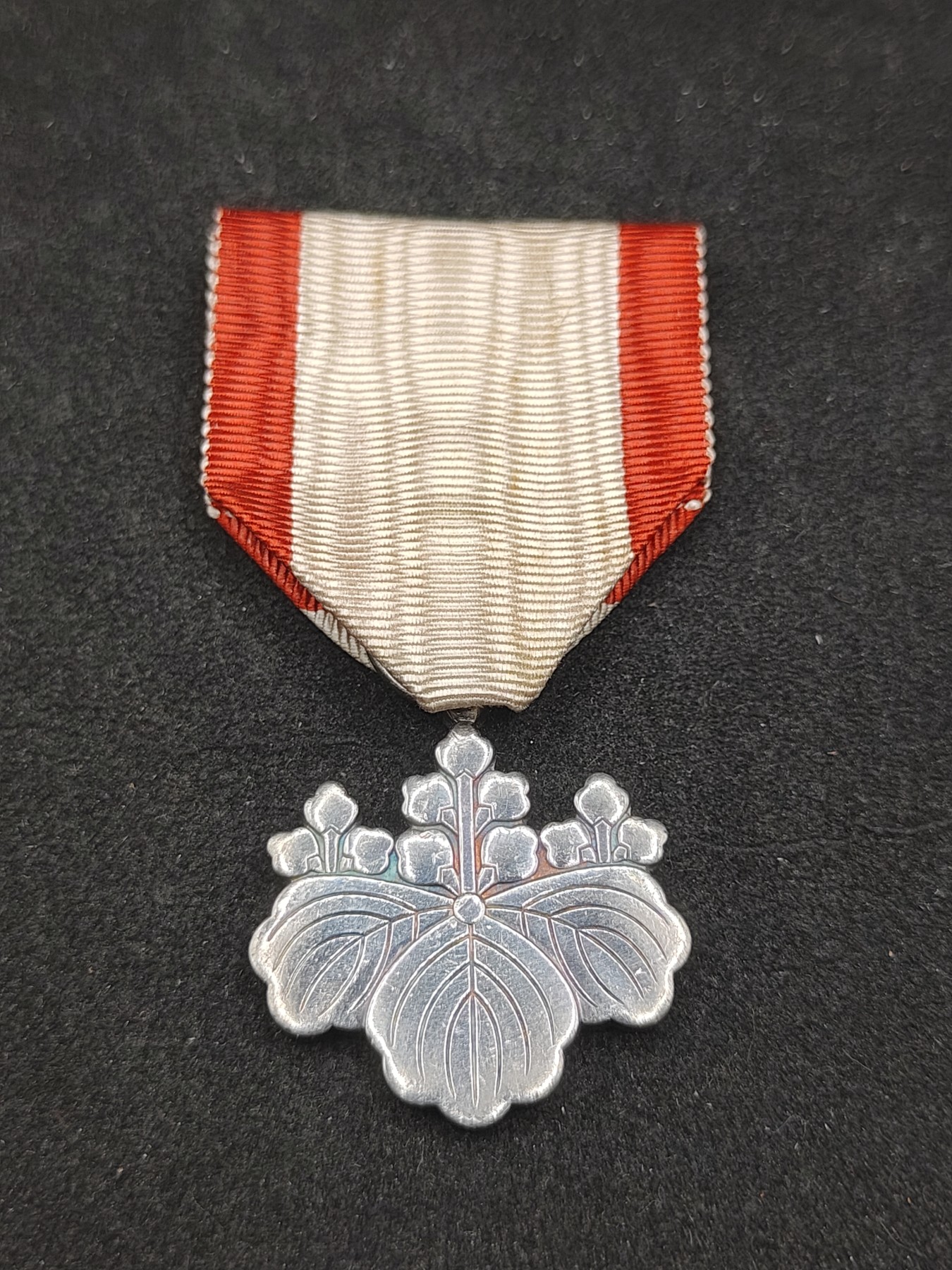 全场0元起拍 第140期 咸鱼国勋章拍卖专场 3月20日（周三）下午6：00开始 日本白叶裸章 银制