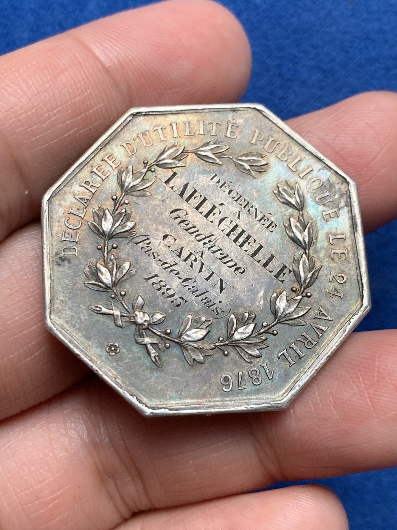 《竞宝斋》第250场-周日，周一 ，周二3场连拍 (全场包邮) 法国1895年反盗猎协会八角银质代币，20.00g，36.7mm，丰饶角边铭