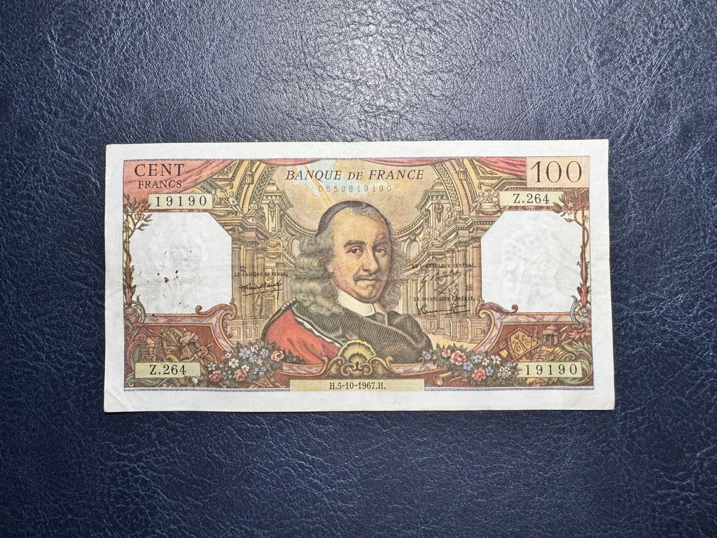 收藏联盟Quantum Auction 第331期拍卖  法国1967年100法郎 品相如图 有针孔 倒置号 剧作家高乃依