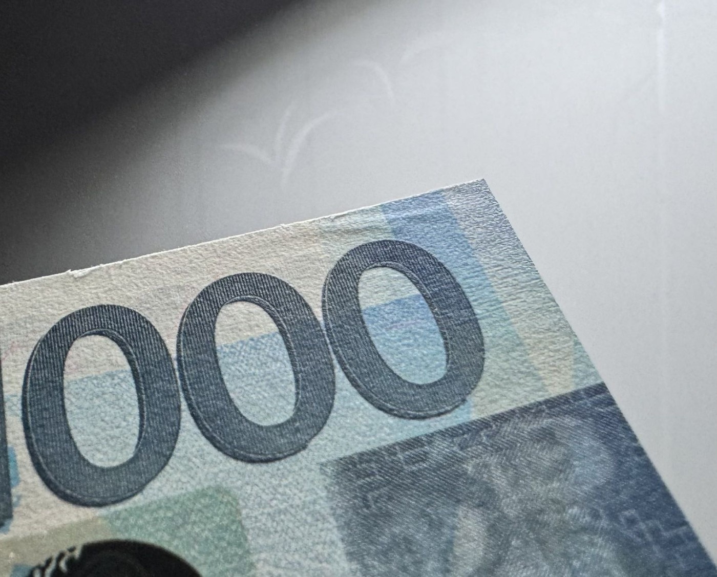 收藏联盟Quantum Auction 第331期拍卖  菲律宾2015年1000比索全同号 品相UNC 角有瑕疵 细节如图