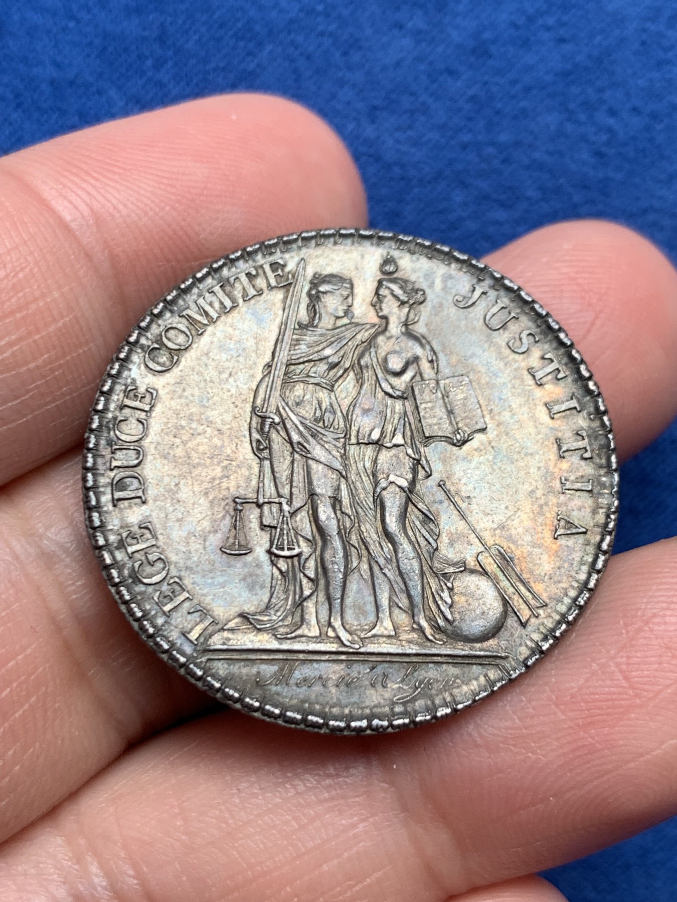 《竞宝斋》第250场-周日，周一 ，周二3场连拍 (全场包邮) 法国里昂律师事务所银质jeton，11.31g，32mm，早期齿边