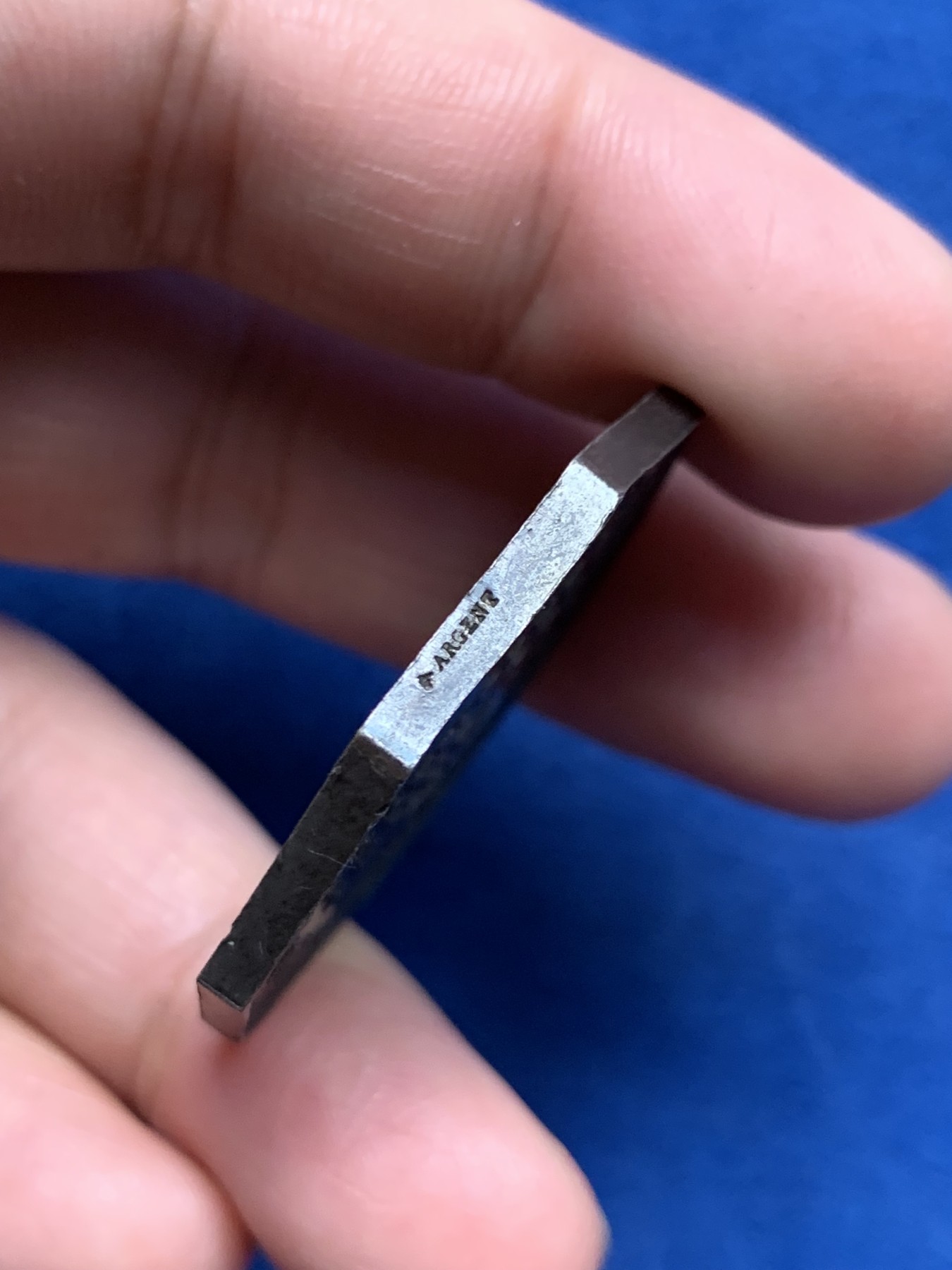 《竞宝斋》第250场-周日，周一 ，周二3场连拍 (全场包邮) 法国巴黎-荷兰银行八角银章，21.77g，36.3mm，蜜蜂边铭（1860-1879年）