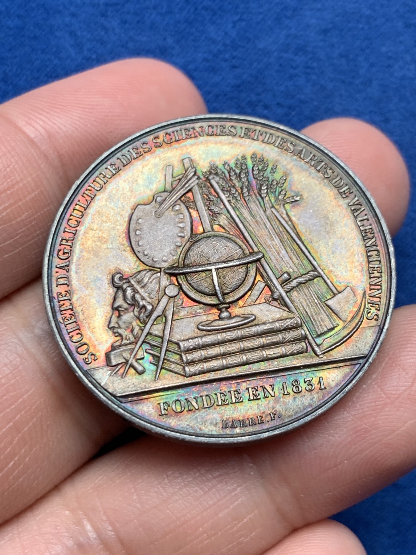 《竞宝斋》第250场-周日，周一 ，周二3场连拍 (全场包邮) 法国瓦朗谢纳农业科学与艺术协会单面银章，22.29g，36.2mm，丰饶角边铭