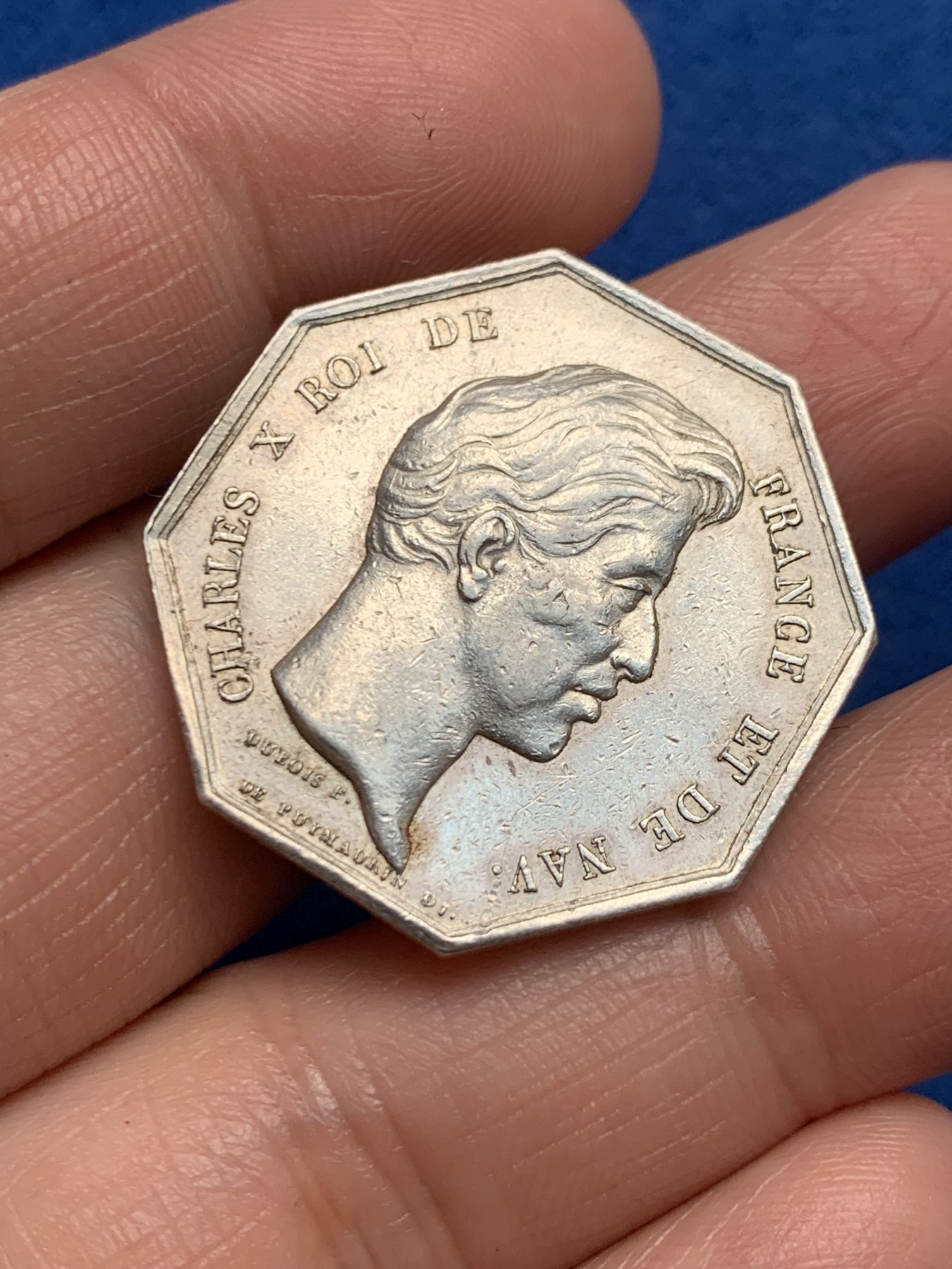 《竞宝斋》第250场-周日，周一 ，周二3场连拍 (全场包邮) 法国艾因省火灾互助保险公司八角银质代币，12.31g，29.8mm，早期无边铭