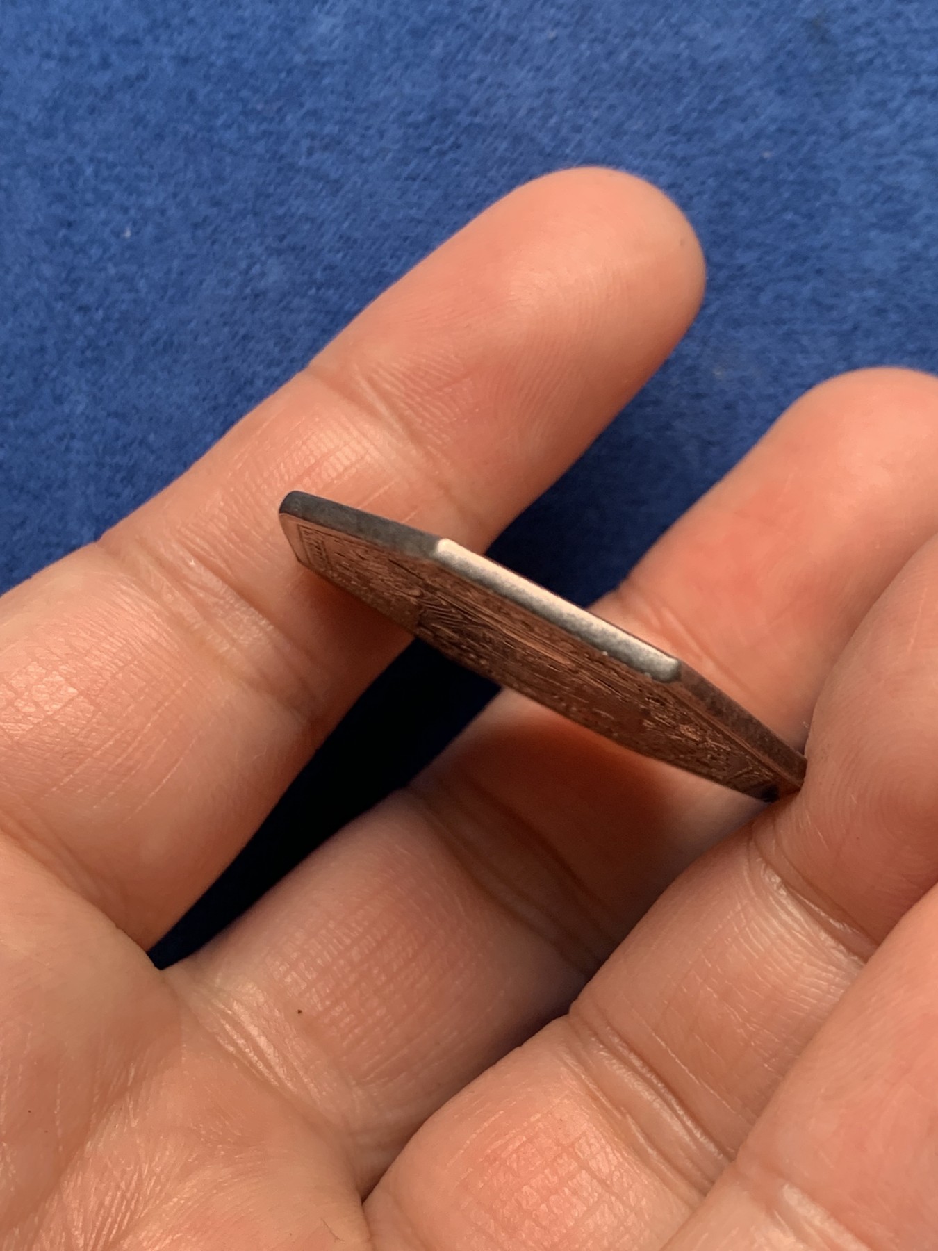 《竞宝斋》第250场-周日，周一 ，周二3场连拍 (全场包邮) 法国十八世纪路易十六波尔多市八角银jeton，16.65g，34mm，早期无边铭