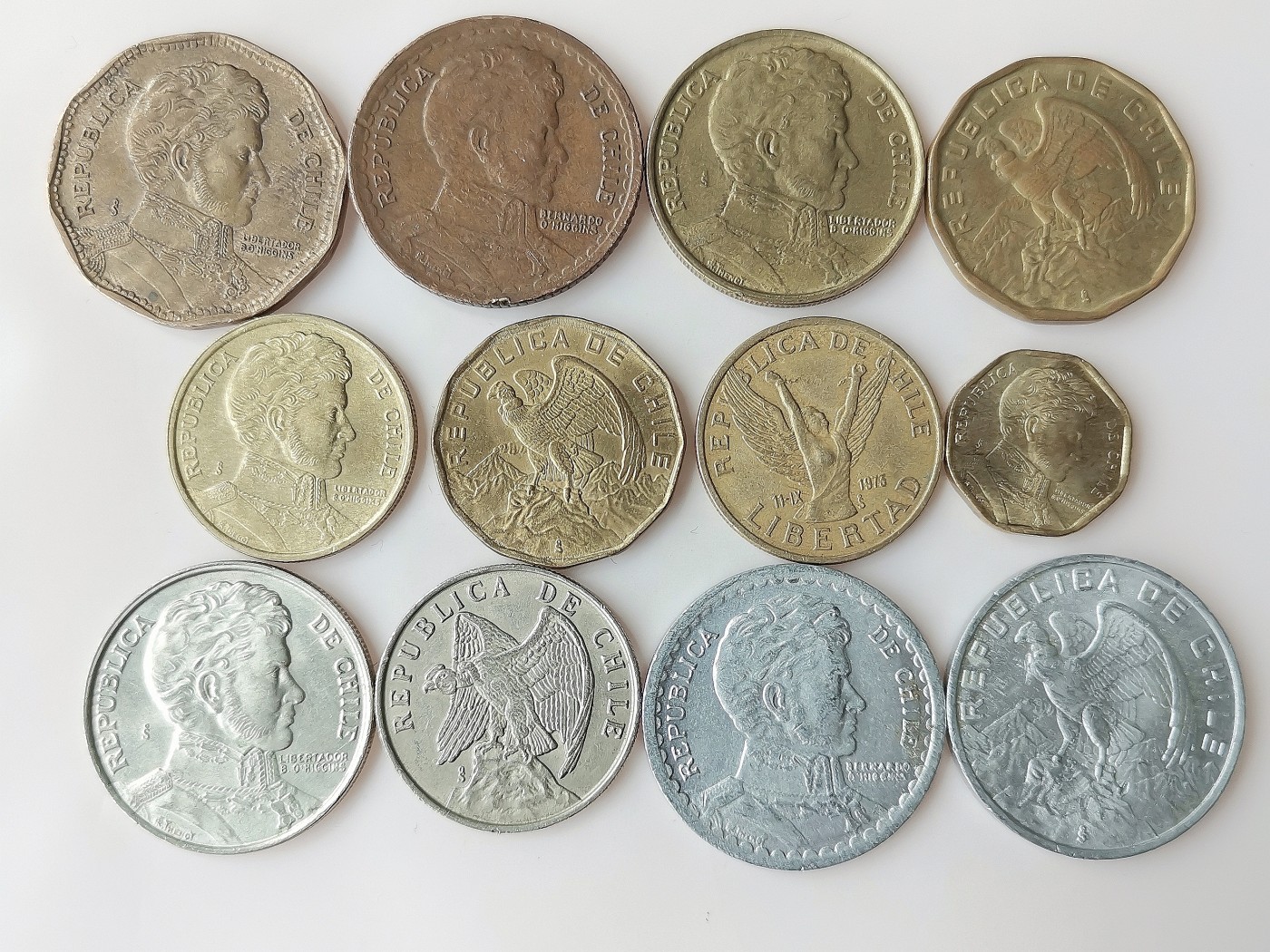 第一海外回流一元起拍收藏 散币专场 第72期 智利硬币 12枚