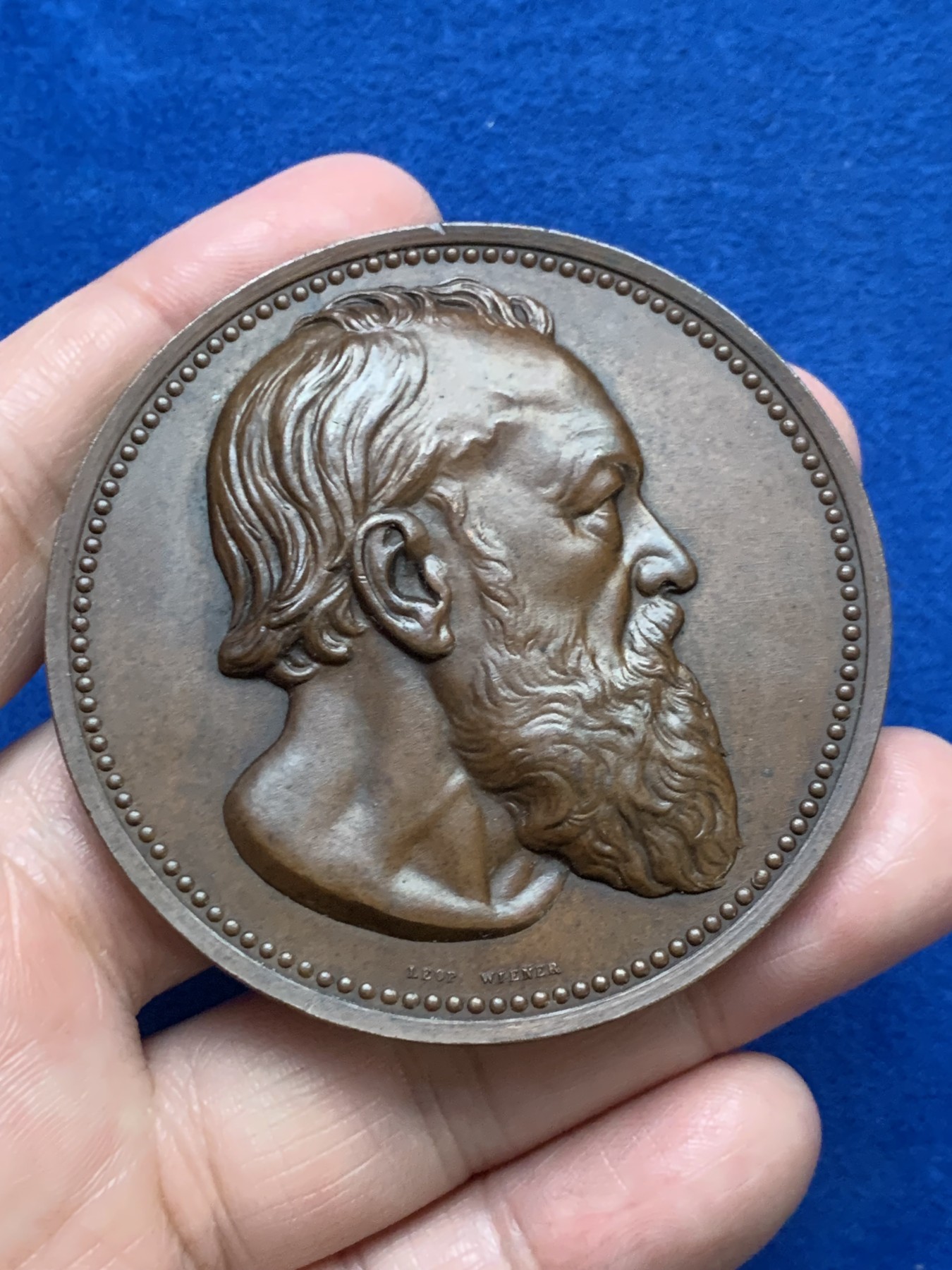 《竞宝斋》第249场-周日，周一 ，周二3场连拍 (全场包邮) 1881 比利时作家亨德里克铜章，直径60.5mm，约97.8克