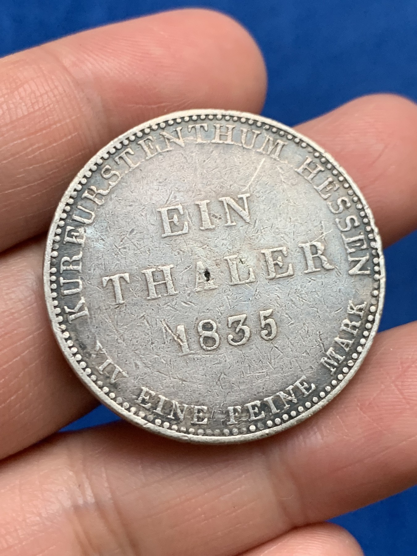 《竞宝斋》第249场-周日，周一 ，周二3场连拍 (全场包邮) 1835年德国黑森卡塞尔泰勒（顶部磨平焊点）银币