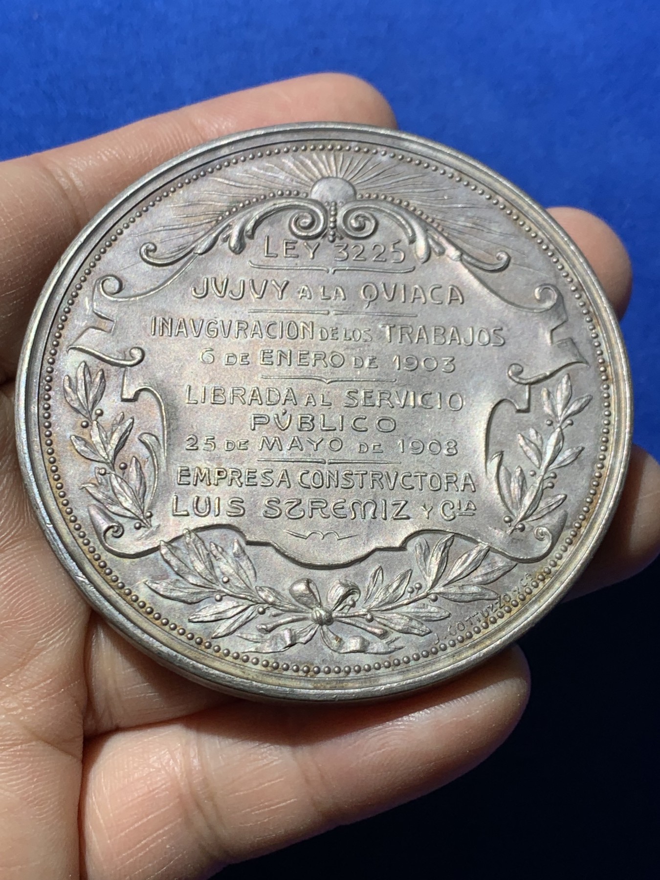 《竞宝斋》第249场-周日，周一 ，周二3场连拍 (全场包邮) 1908 玻利维亚-阿根廷铁路开通镀银铜章，直径65.7mm，约128.7克