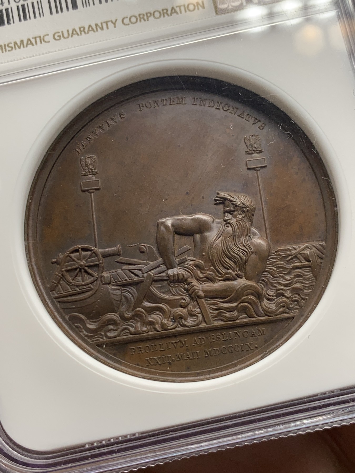 《竞宝斋》第249场-周日，周一 ，周二3场连拍 (全场包邮) NGC MS64BN 法国 1809 阿斯佩恩-艾斯林战役纪念大铜章 加厚盒 漂亮设计 铜色舒服