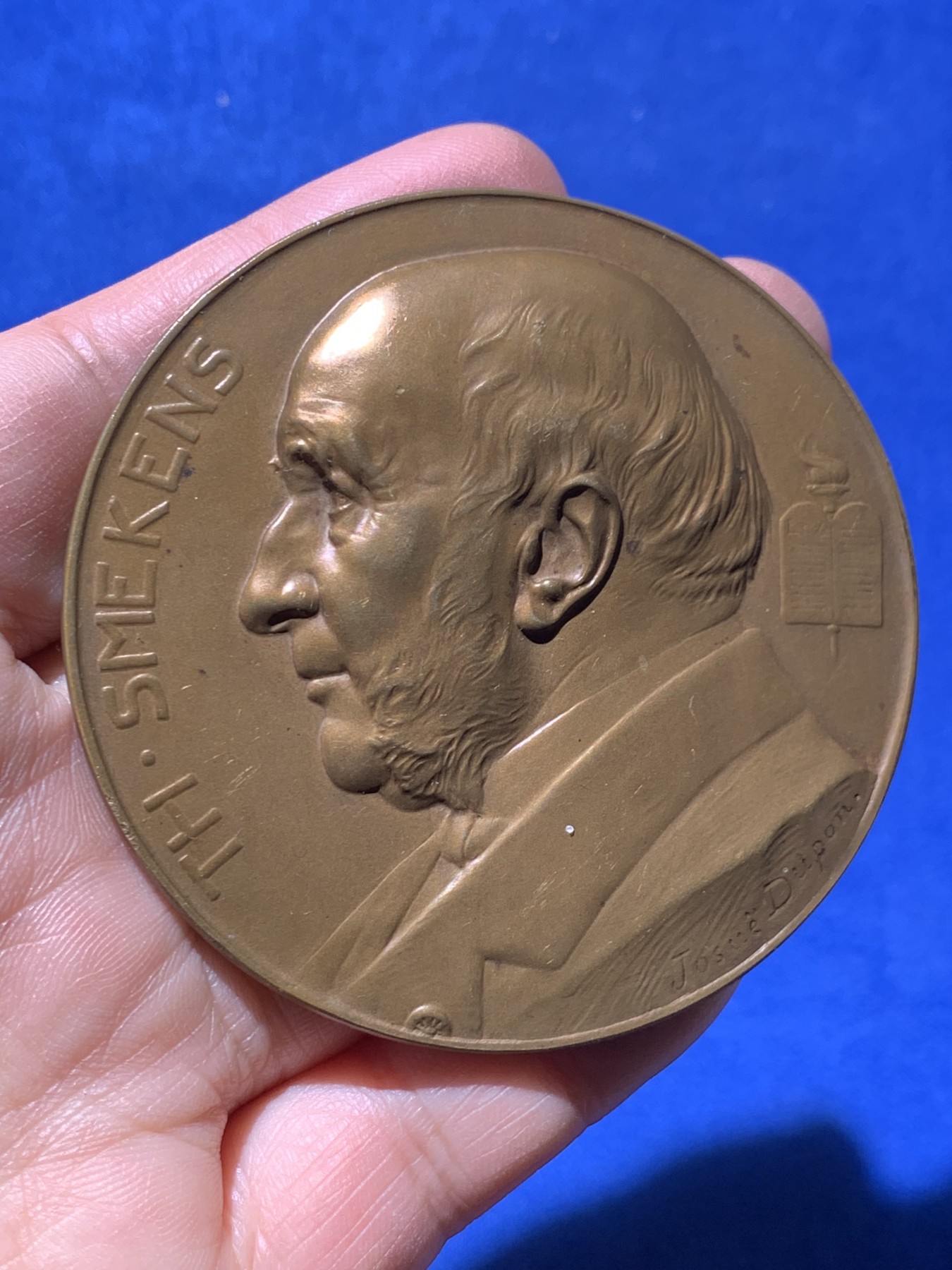 《竞宝斋》第249场-周日，周一 ，周二3场连拍 (全场包邮) 1913 比利时斯梅肯斯铜章，直径70mm，约97.9克