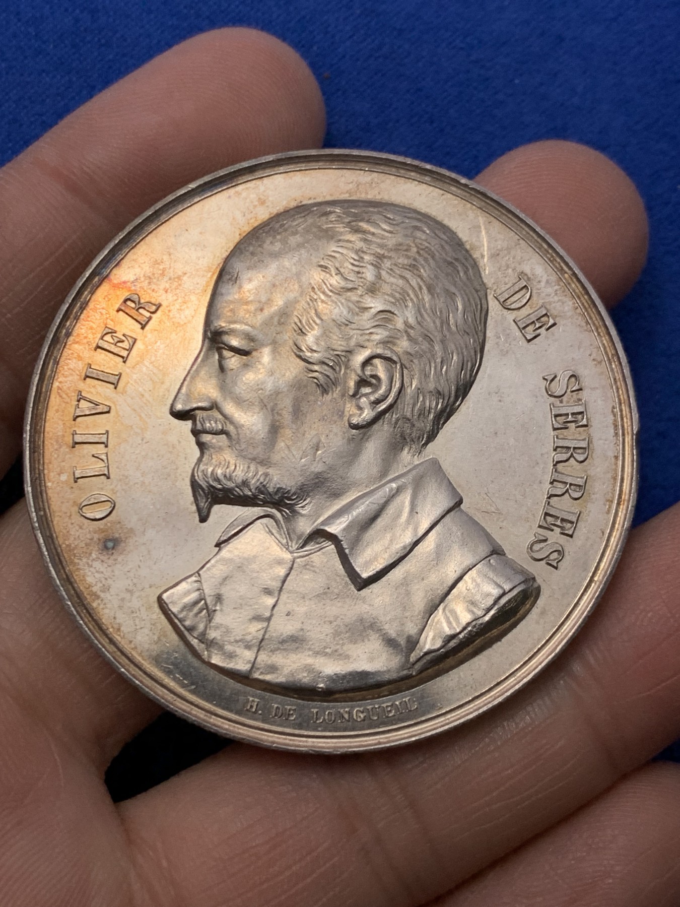 《竞宝斋》第249场-周日，周一 ，周二3场连拍 (全场包邮) 19世纪末法国奥利维尔农业银章，直径50.7mm，约60.1克，