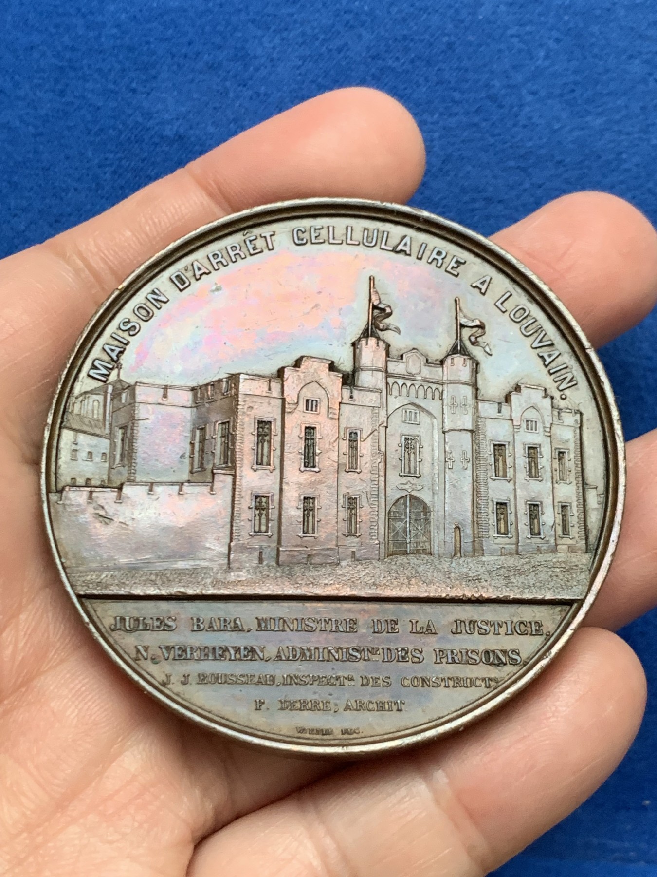 《竞宝斋》第249场-周日，周一 ，周二3场连拍 (全场包邮) 1868 比利时麦森监狱铜章，直径59mm，约96.4克