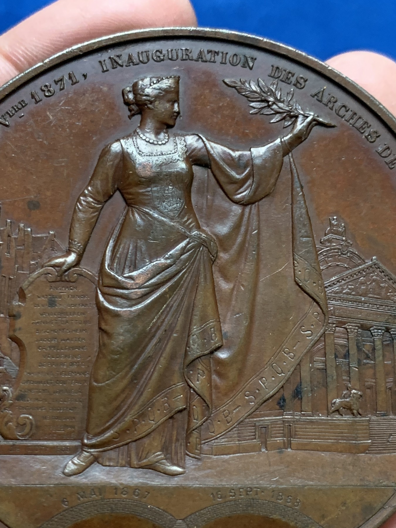 《竞宝斋》第249场-周日，周一 ，周二3场连拍 (全场包邮) 1872 比利时布鲁塞尔市长铜章，直径66.3mm，约144.5克