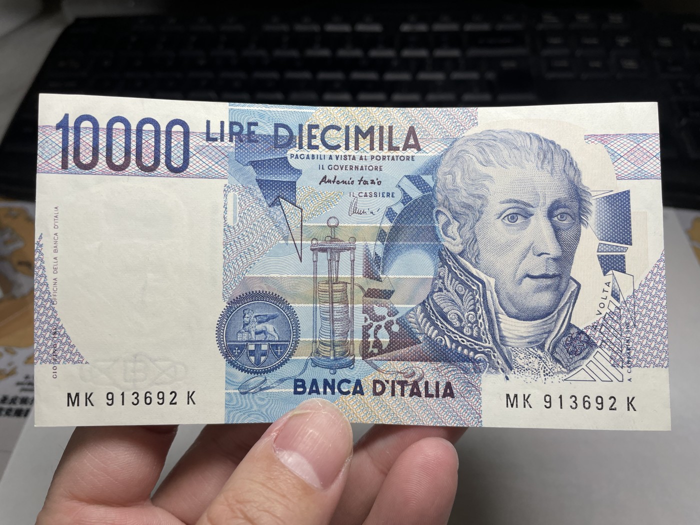 2024年集古藏今外币拍卖第二期-第6场-纸币专场（总第16拍） 近全新1984年意大利10000里拉