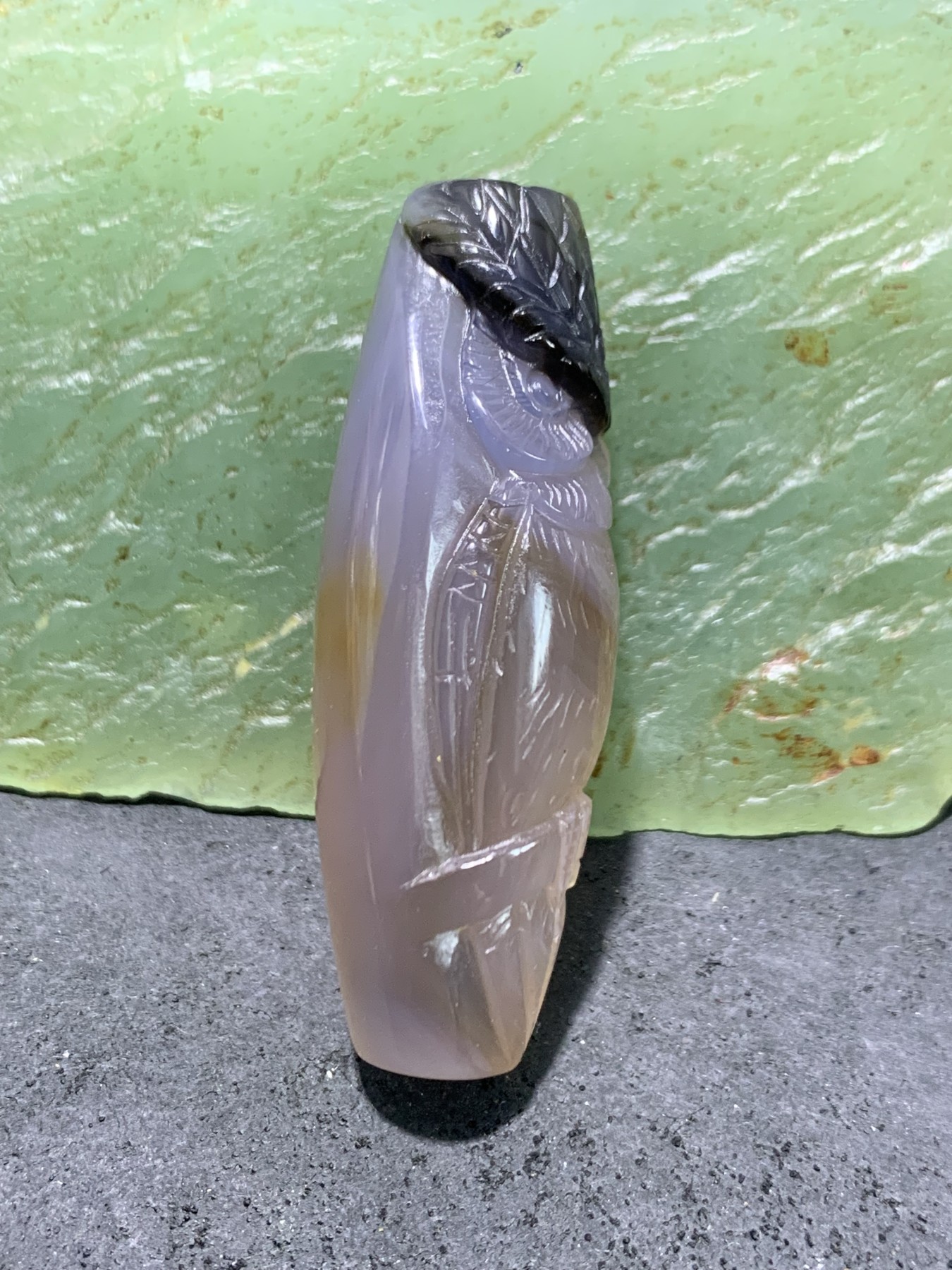 精美高玉化巴西玛瑙手工俏色巧雕猫头鹰吊坠（把件）一个