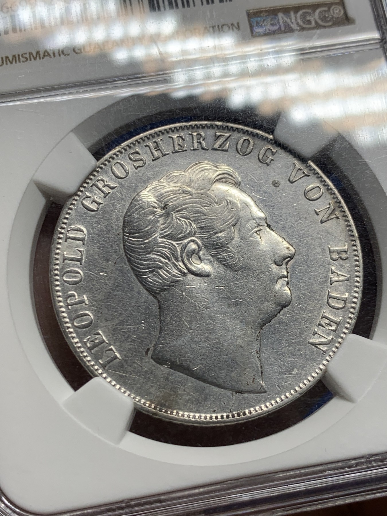 《竞宝斋》第249场-周日，周一 ，周二3场连拍 (全场包邮) NGC  AUD  德国  1846年  巴登利奥波德2盾