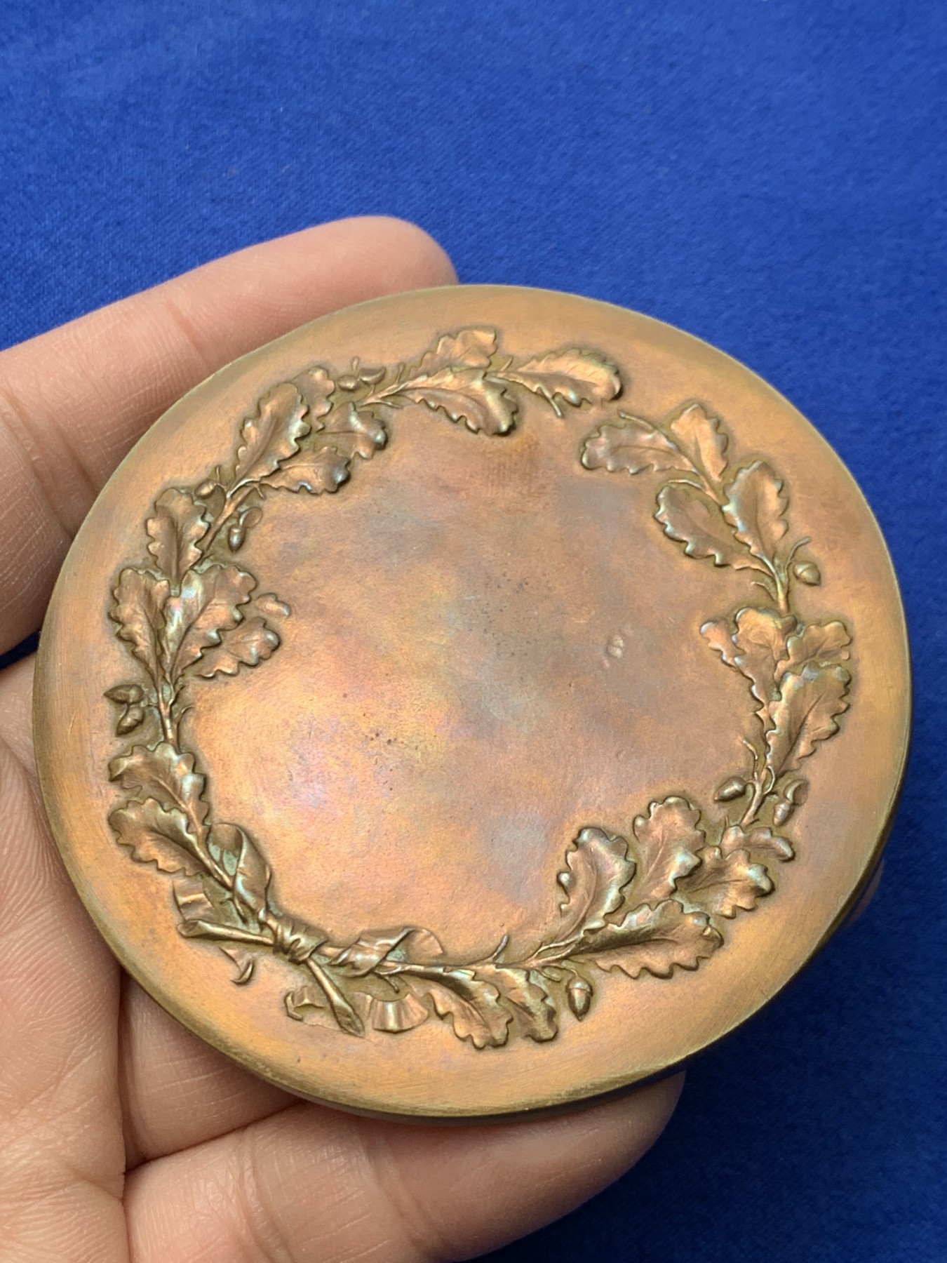 《竞宝斋》第249场-周日，周一 ，周二3场连拍 (全场包邮) 20世纪初一战时期比利时莫兰维尔将军铜章，直径70.5mm，约134.7克