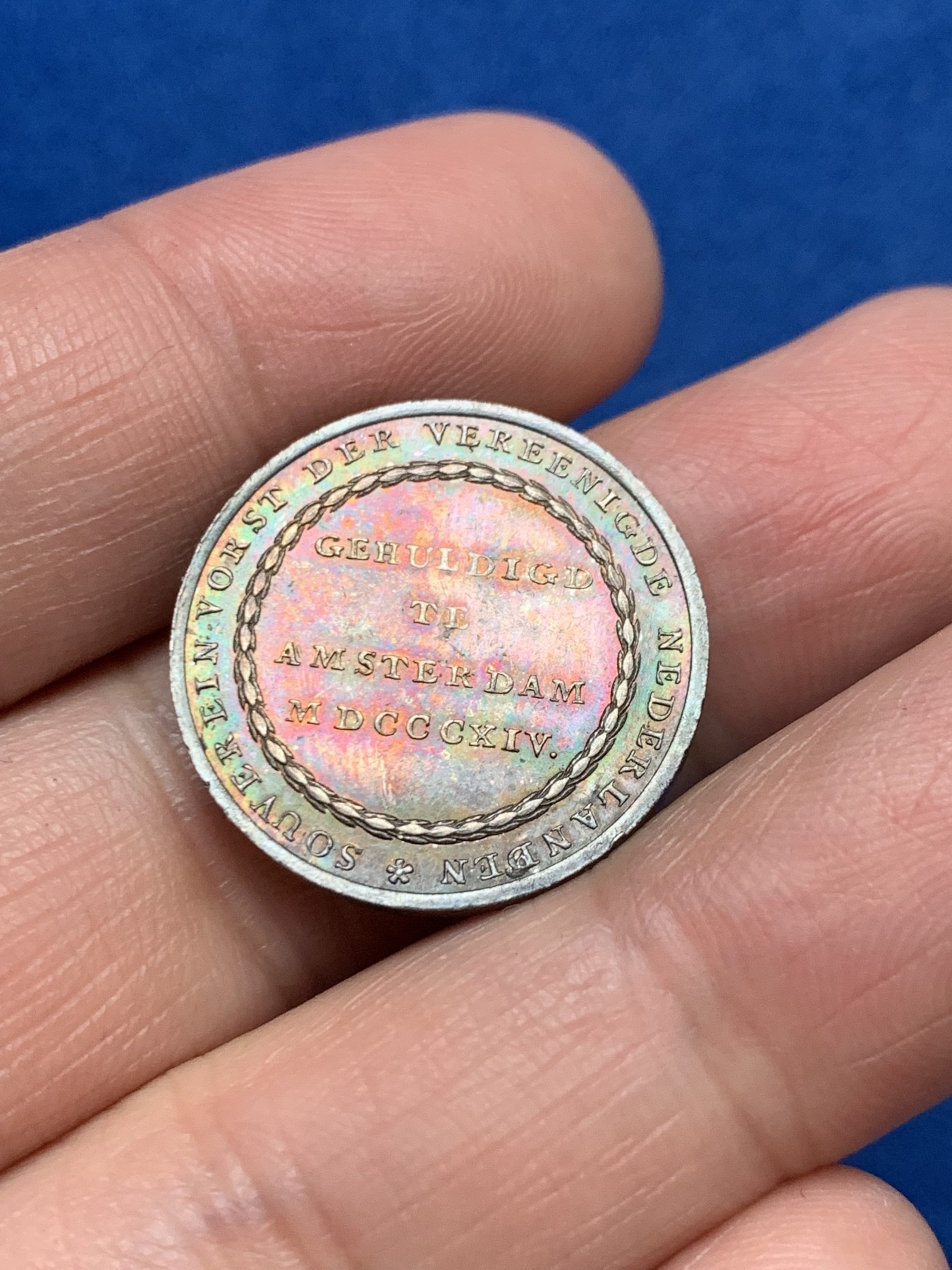 《竞宝斋》第249场-周日，周一 ，周二3场连拍 (全场包邮) 1814 荷兰国王威廉小银章，直径23mm，约6.1克