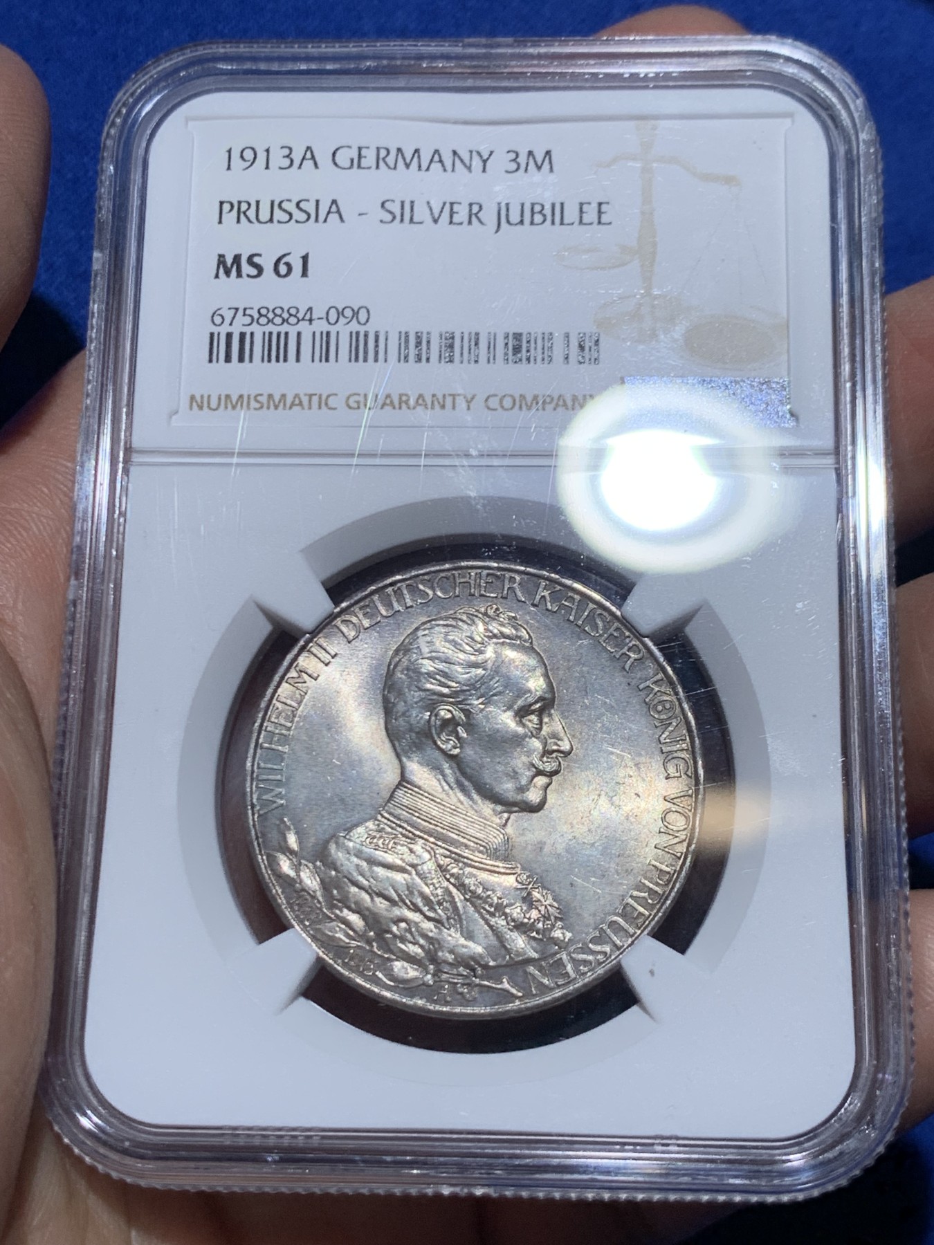 《竞宝斋》第249场-周日，周一 ，周二3场连拍 (全场包邮) NGC MS61 德国普鲁士1913年威廉二世花枝3马克银币 胡子眉毛盾徽细节清晰