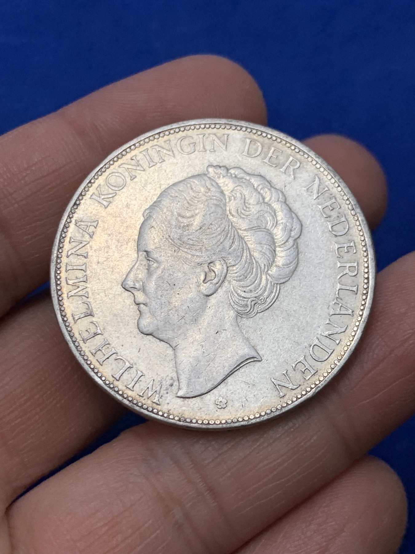 《竞宝斋》第249场-周日，周一 ，周二3场连拍 (全场包邮) 荷兰1931年威廉明娜2.5盾大银币