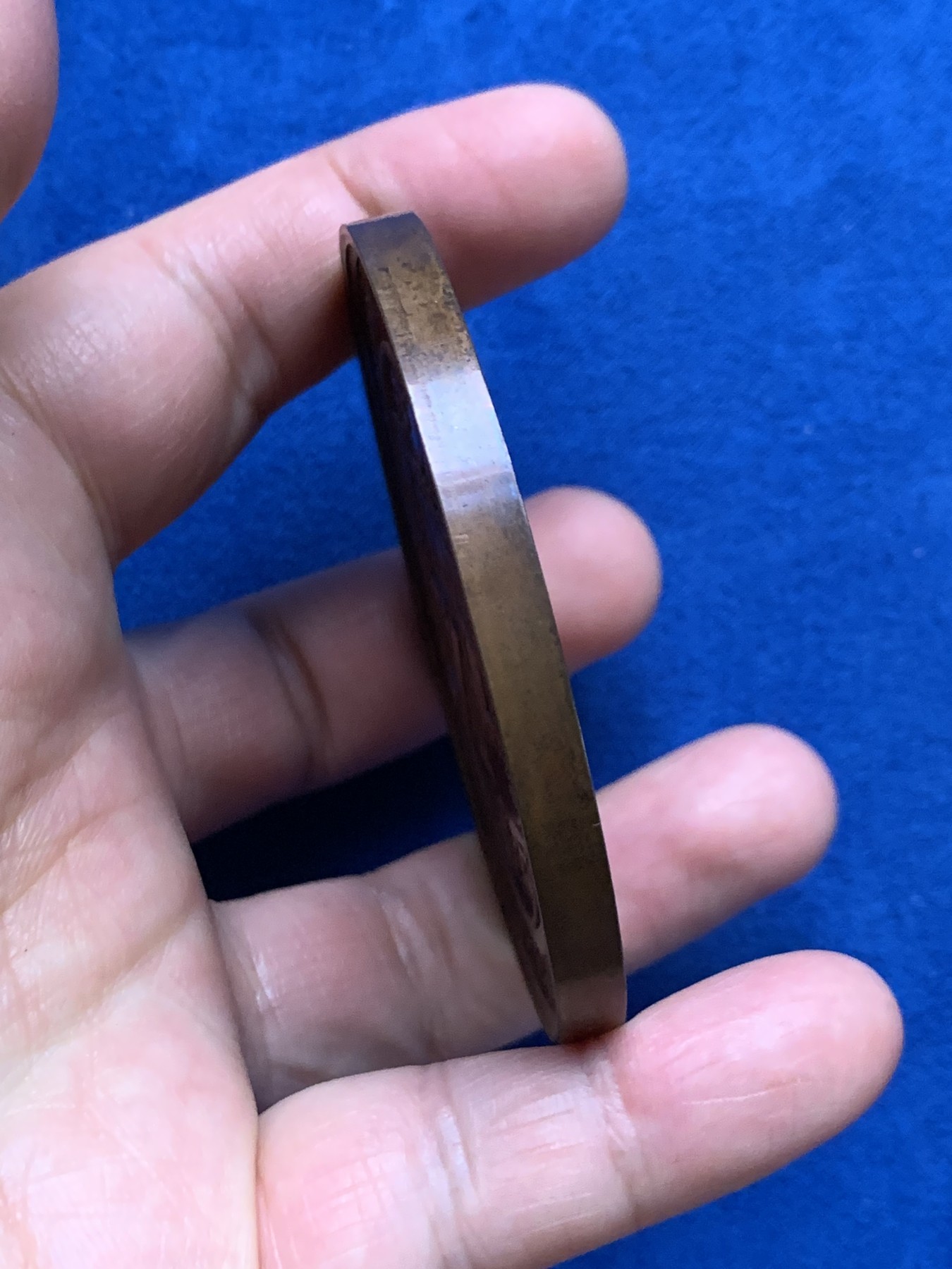 《竞宝斋》第249场-周日，周一 ，周二3场连拍 (全场包邮) 1841 比利时艺术家亨利纪念铜章，直径68mm,约122.7克