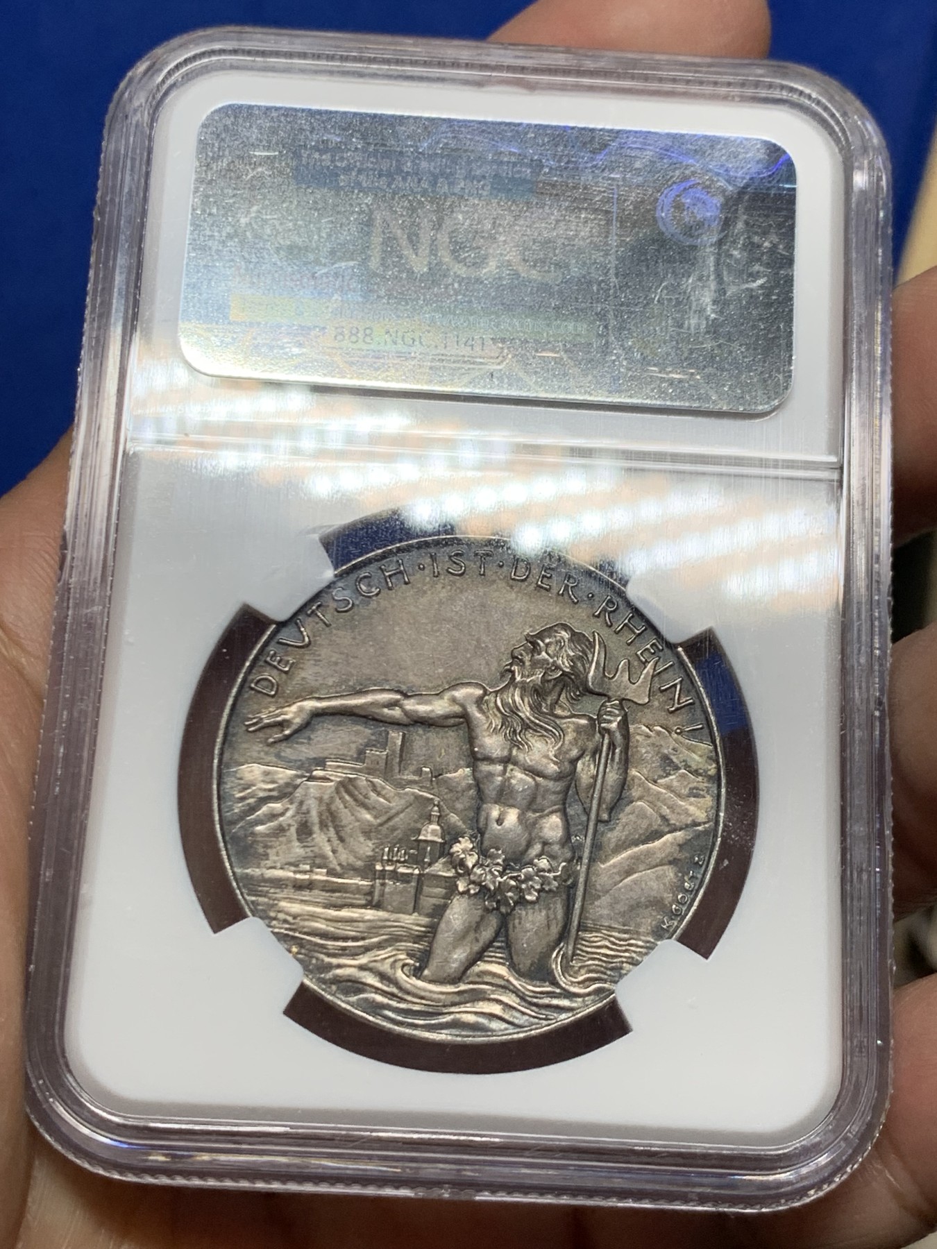 《竞宝斋》第249场-周日，周一 ，周二3场连拍 (全场包邮) NGC  MS63  德国  1930  卡尔哥茨作品莱茵回归海神银章