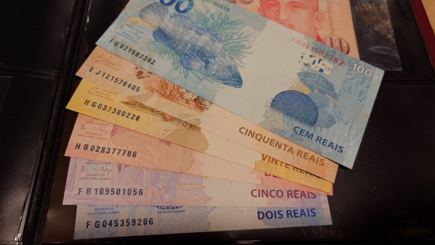 【世界钱币】精选微拍第98期暨2024年第9期  2010年版巴西2-5-10-20-50-100雷亚尔六张全套 全新绝品