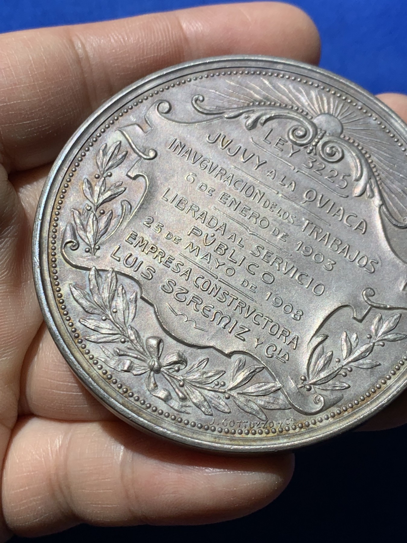 《竞宝斋》第249场-周日，周一 ，周二3场连拍 (全场包邮) 1908 玻利维亚-阿根廷铁路开通镀银铜章，直径65.7mm，约128.7克