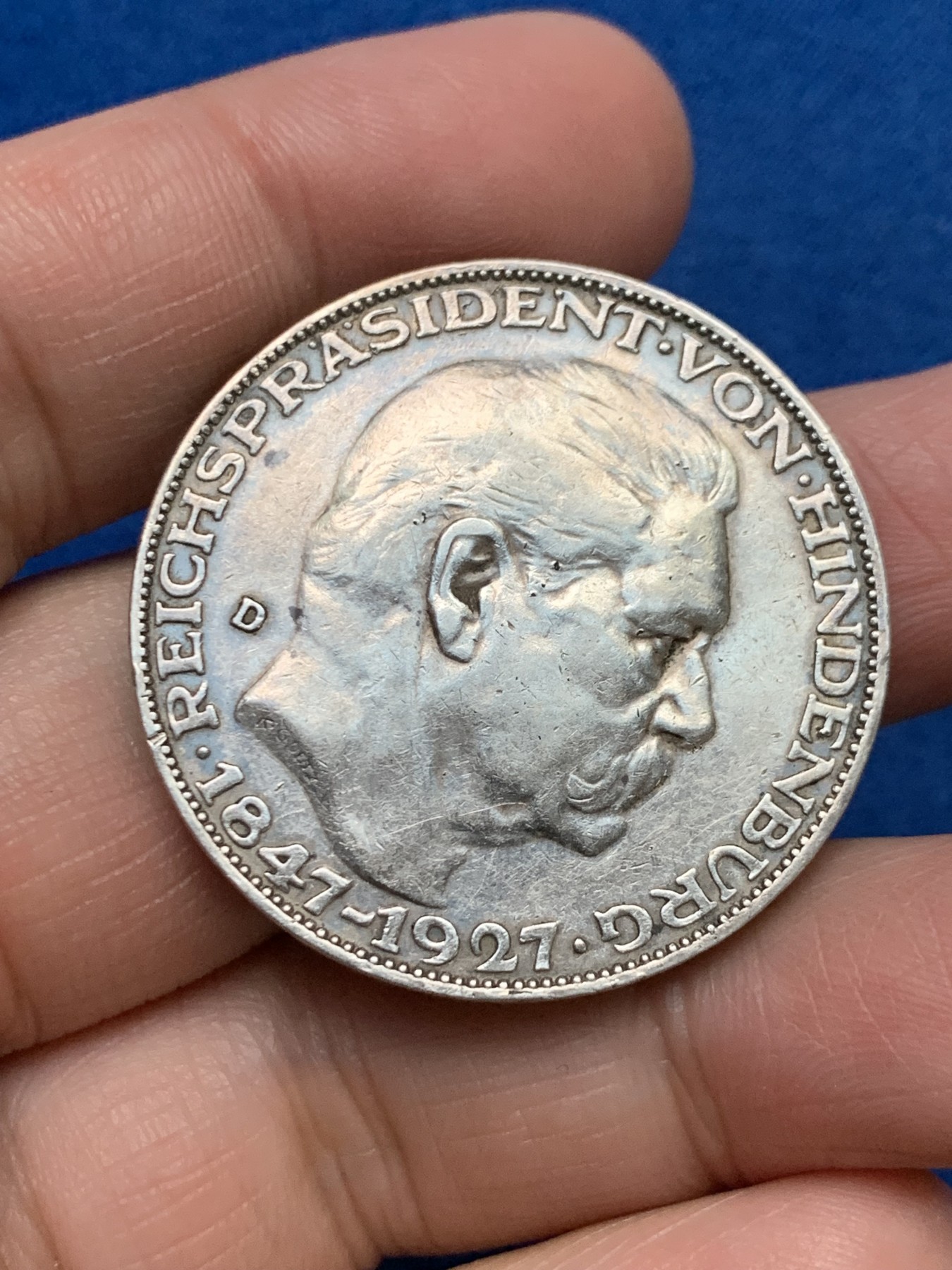 《竞宝斋》第249场-周日，周一 ，周二3场连拍 (全场包邮) 1927年德国兴登堡5马克银币章