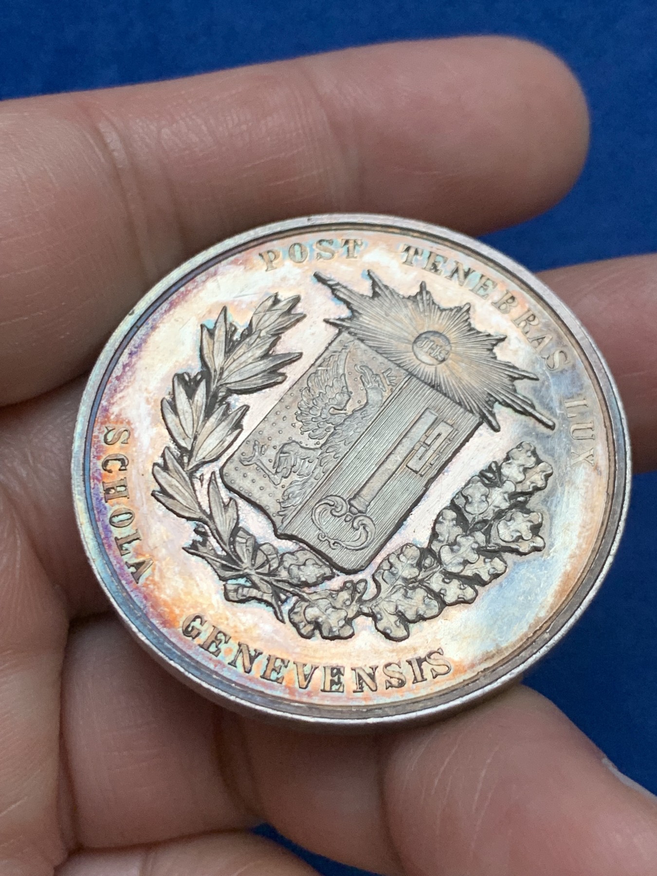 《竞宝斋》第249场-周日，周一 ，周二3场连拍 (全场包邮) 1850年代瑞士日内瓦学院银章，直径41.3mm，约28.1克