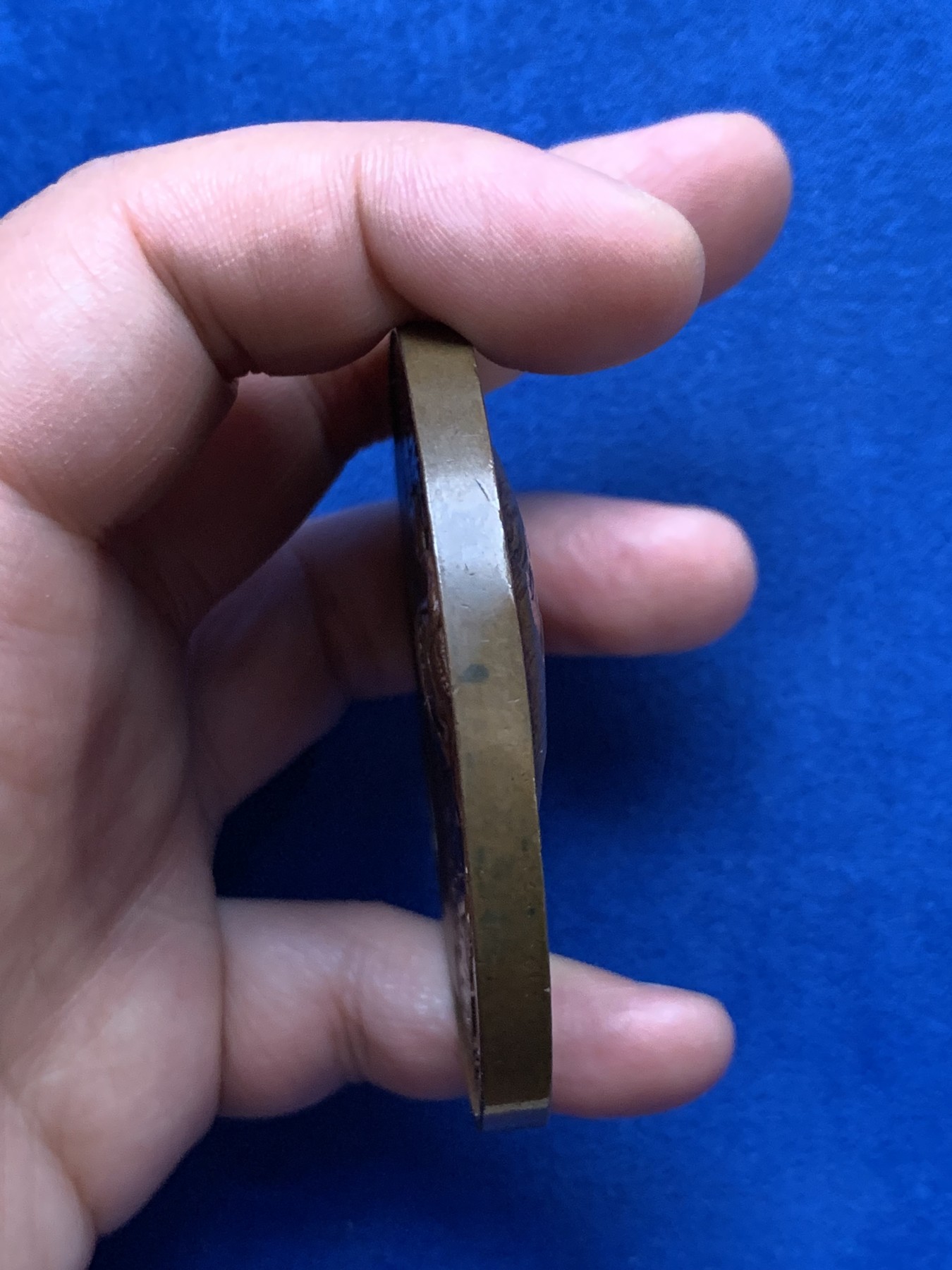 《竞宝斋》第249场-周日，周一 ，周二3场连拍 (全场包邮) 1872 比利时布鲁塞尔市长铜章，直径66.3mm，约144.5克