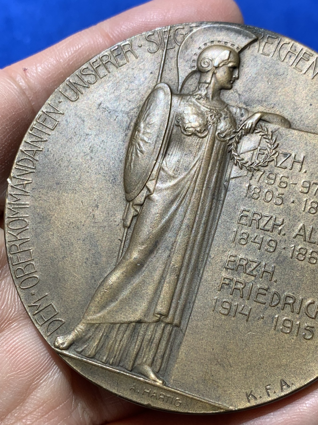 《竞宝斋》第249场-周日，周一 ，周二3场连拍 (全场包邮) 1915 奥地利一战帝国陆军总指挥捷欣公爵大铜章，直径65.3mm，约109.2克