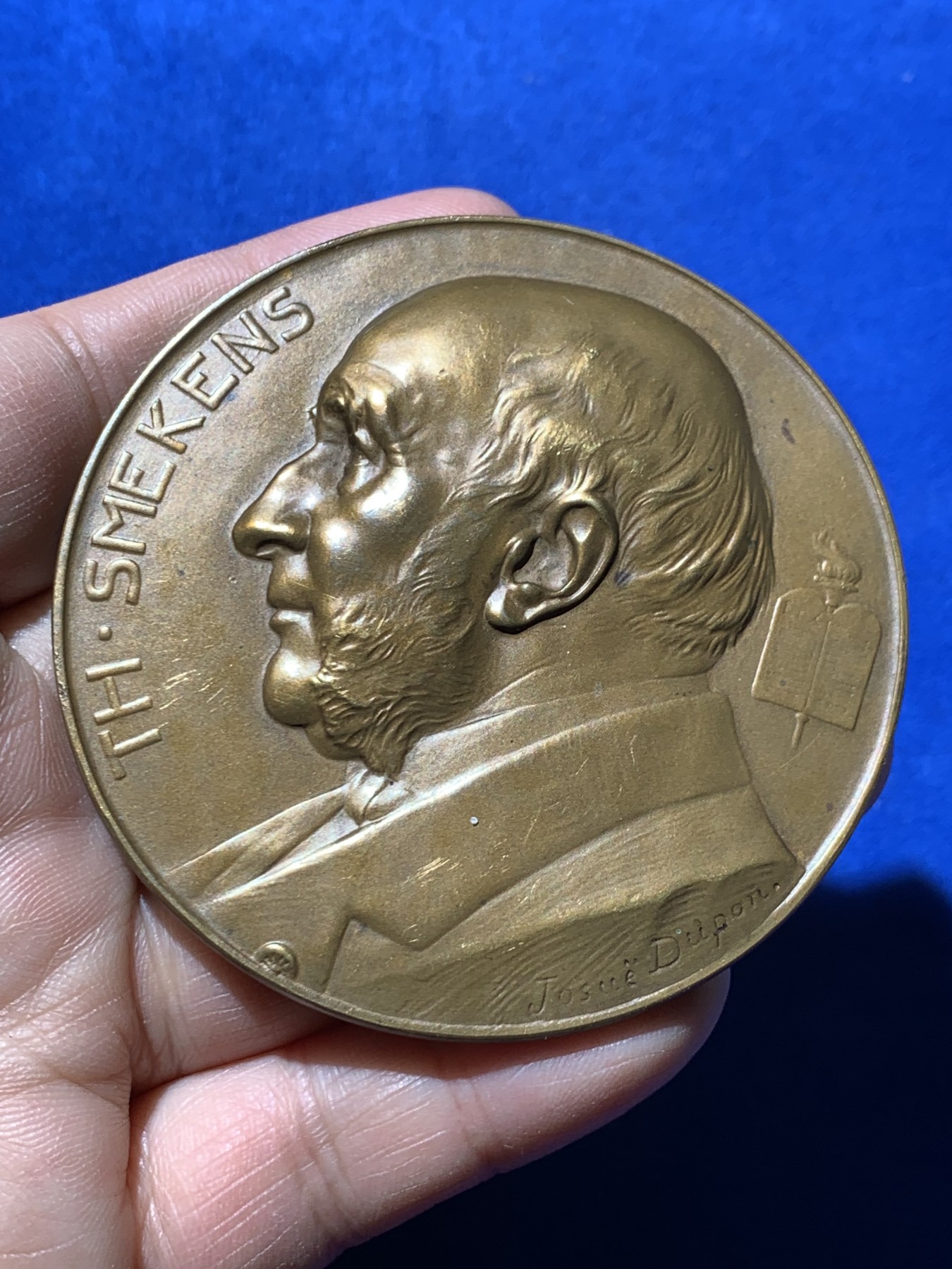 《竞宝斋》第249场-周日，周一 ，周二3场连拍 (全场包邮) 1913 比利时斯梅肯斯铜章，直径70mm，约97.9克