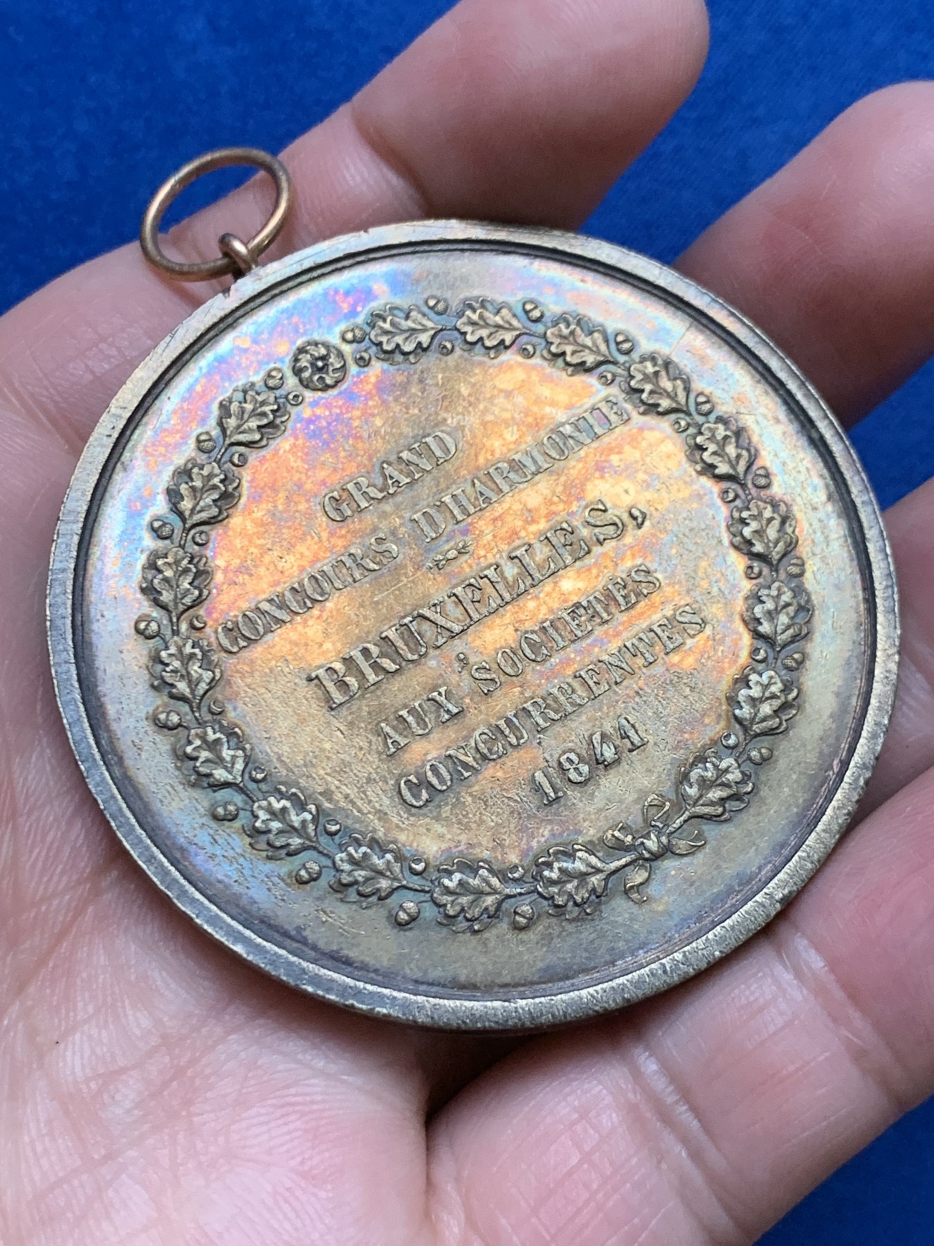 《竞宝斋》第249场-周日，周一 ，周二3场连拍 (全场包邮) 1841 比利时布鲁塞尔镀金银章（吊环），直径55.5mm，约52.2克