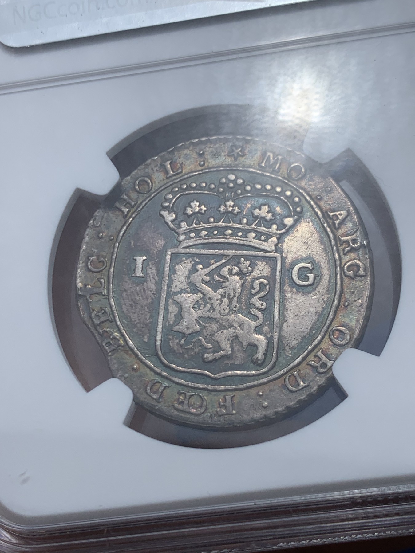 《竞宝斋》第249场-周日，周一 ，周二3场连拍 (全场包邮) NGC AU50 荷属巴达维亚1802年帆船1盾银币 五彩包浆 稀少名誉品