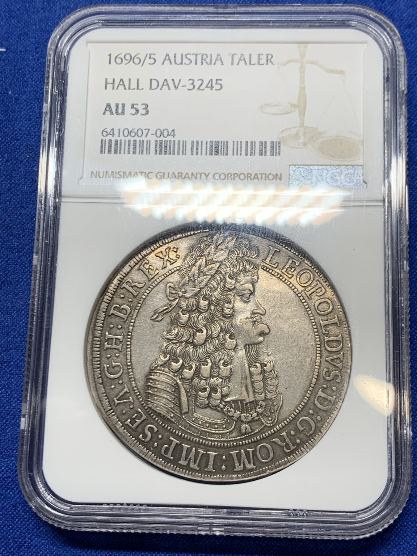 《竞宝斋》第249场-周日，周一 ，周二3场连拍 (全场包邮) 严评亚军分 NGC AU53 神圣罗马帝国1696/5骑字版 利奥波德一世大波浪 猪嘴 泰勒 银币 打制不错 状态非常好