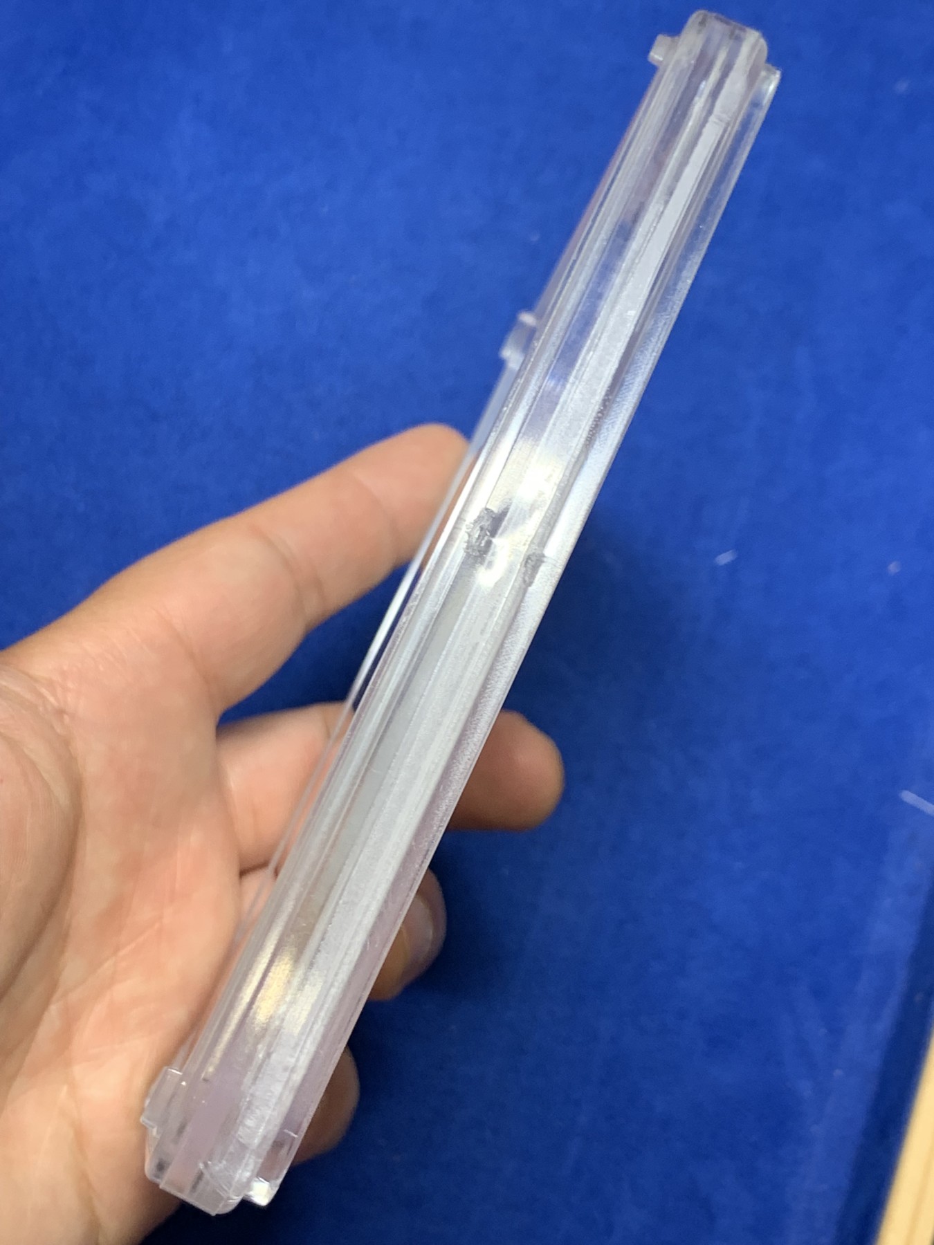 《竞宝斋》第249场-周日，周一 ，周二3场连拍 (全场包邮) PCGS  AU55 德国萨克森 1630年约翰·乔治泰勒，大盒子封装，图片中的丝痕是盒子表面痕迹，硬币完好，同分泰勒HA2014年拍卖已经超过1000美金，近年来泰勒涨势迅猛，这颗是不错的收藏了。