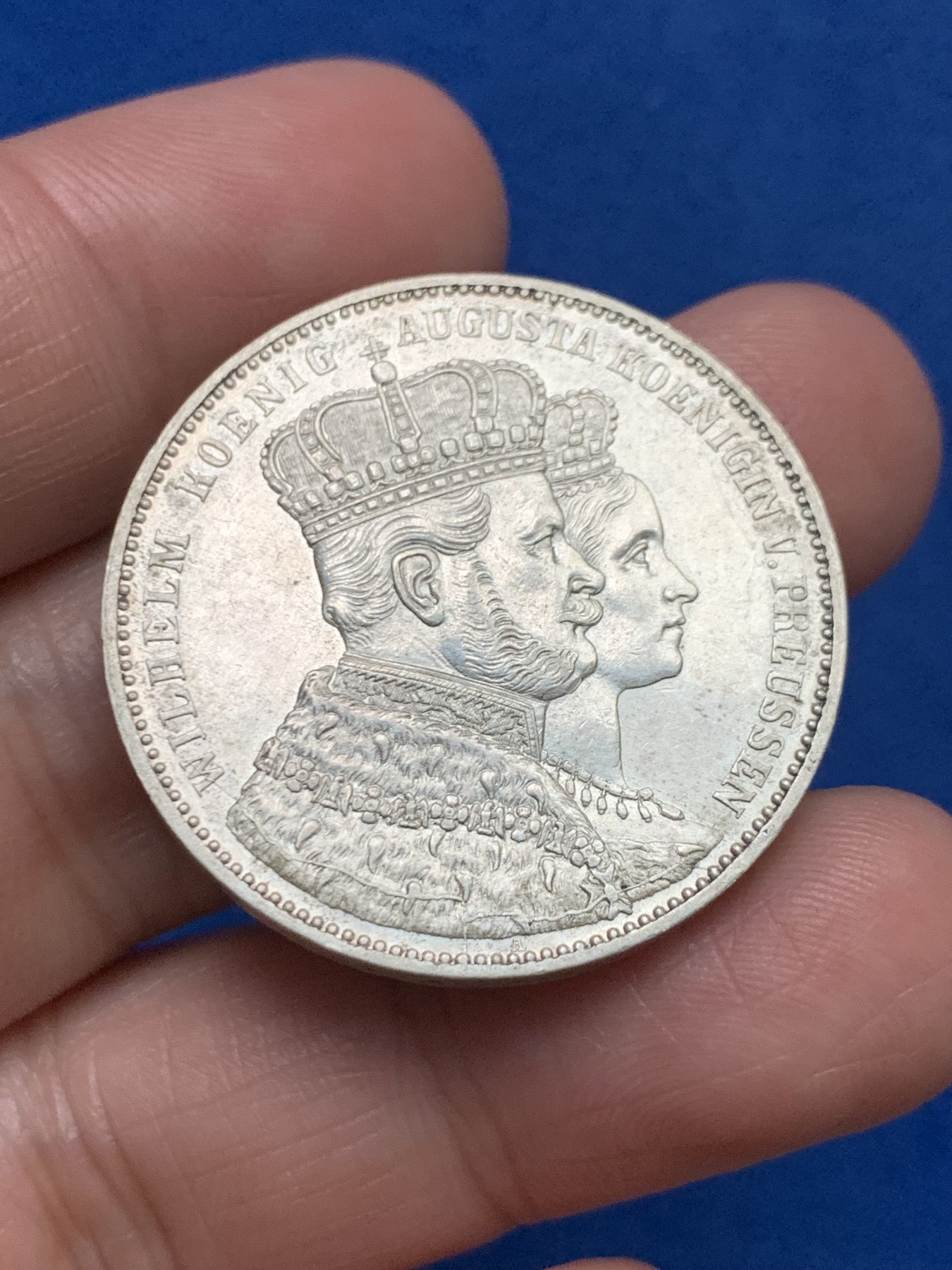 《竞宝斋》第249场-周日，周一 ，周二3场连拍 (全场包邮) 1861年德国普鲁士威廉一世登基泰勒银币