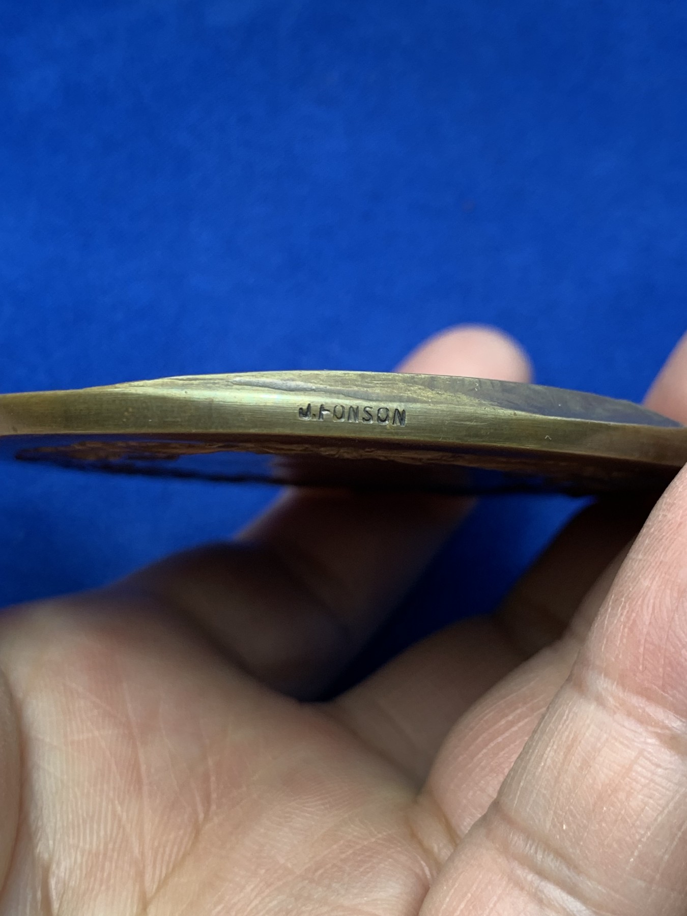 《竞宝斋》第249场-周日，周一 ，周二3场连拍 (全场包邮) 20世纪初一战时期比利时莫兰维尔将军铜章，直径70.5mm，约134.7克