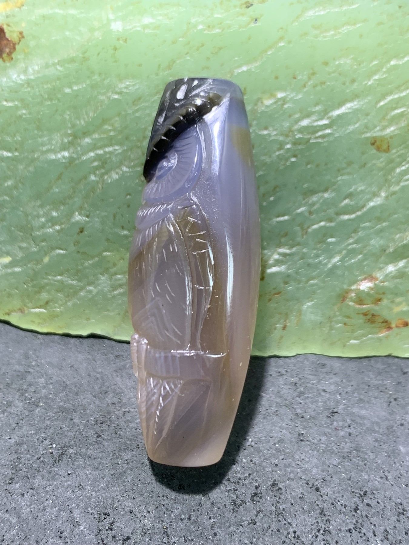 精美高玉化巴西玛瑙手工俏色巧雕猫头鹰吊坠（把件）一个