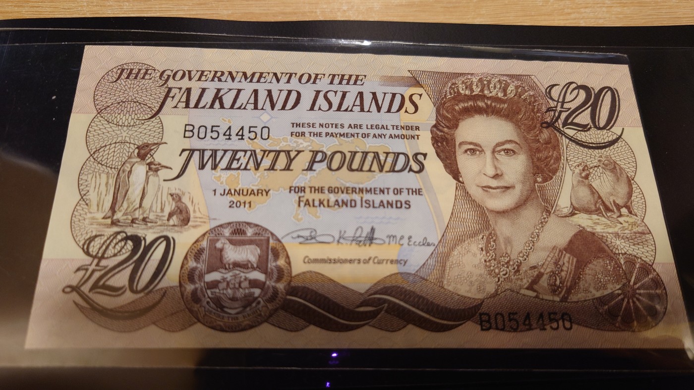 【世界钱币】精选微拍第98期暨2024年第9期  2011年福克兰群岛20镑 雷达号 全新绝品