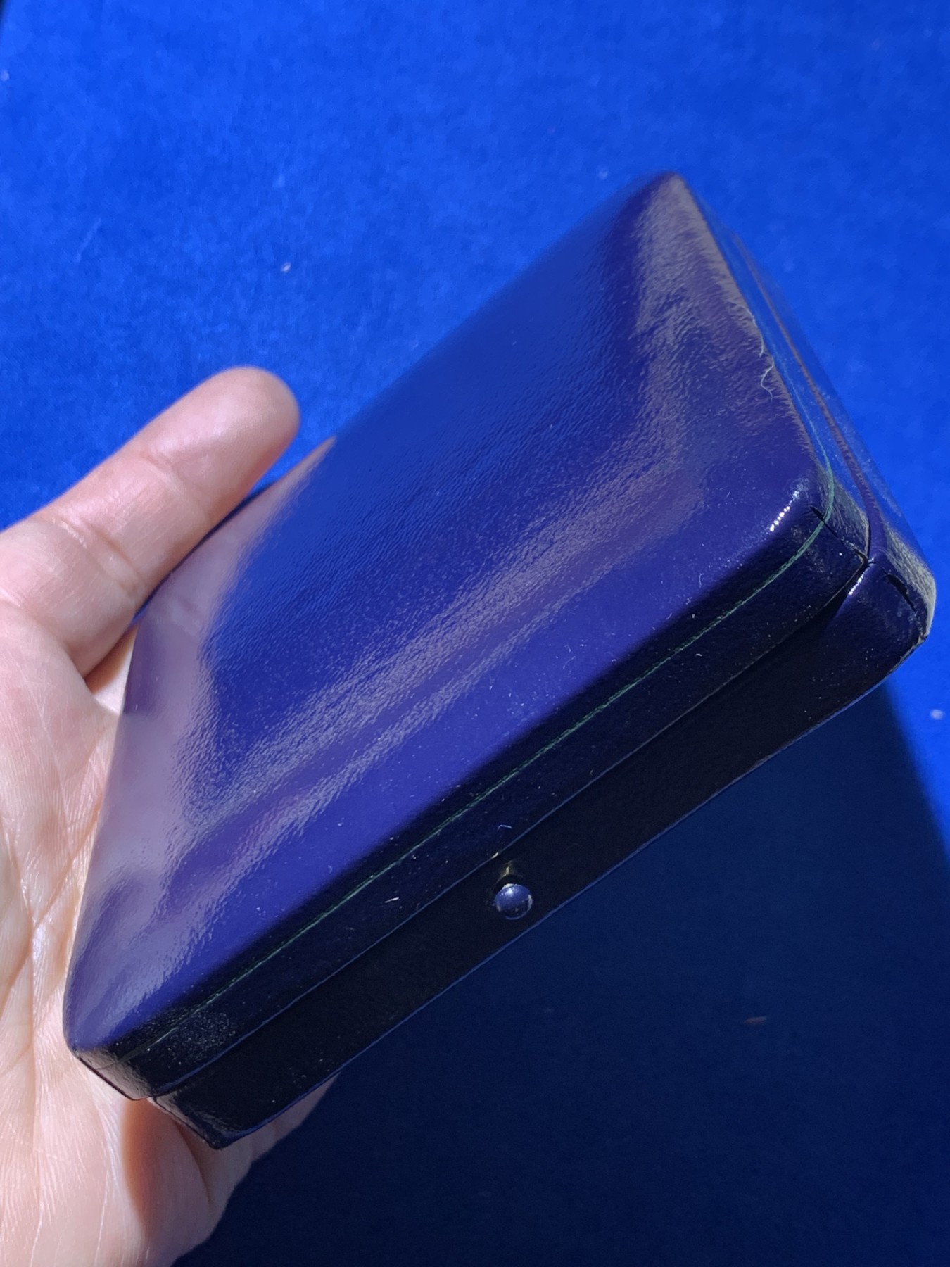 《竞宝斋》第249场-周日，周一 ，周二3场连拍 (全场包邮) 1972 英国滑铁卢战役150周年纪念银章（原盒），直径63.8mm，约124.2克