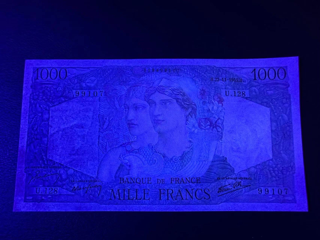 【Blue Auction】✨世界纸币精拍第448期【精】 法国 1945年1000法郎 全新UNC