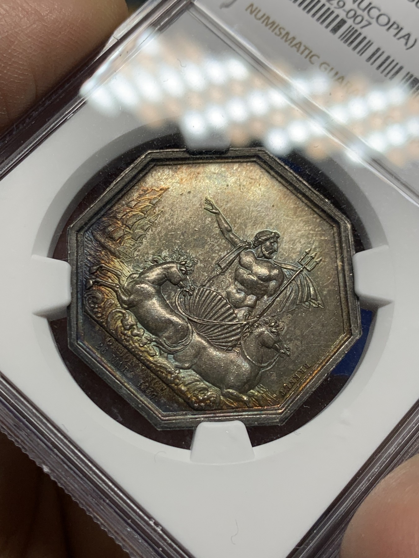 《竞宝斋》第250场-周日，周一 ，周二3场连拍 (全场包邮) NGC-MS62 法国JETON银质八角，海洋保险公司，名誉品海王，非常漂亮的彩色包浆