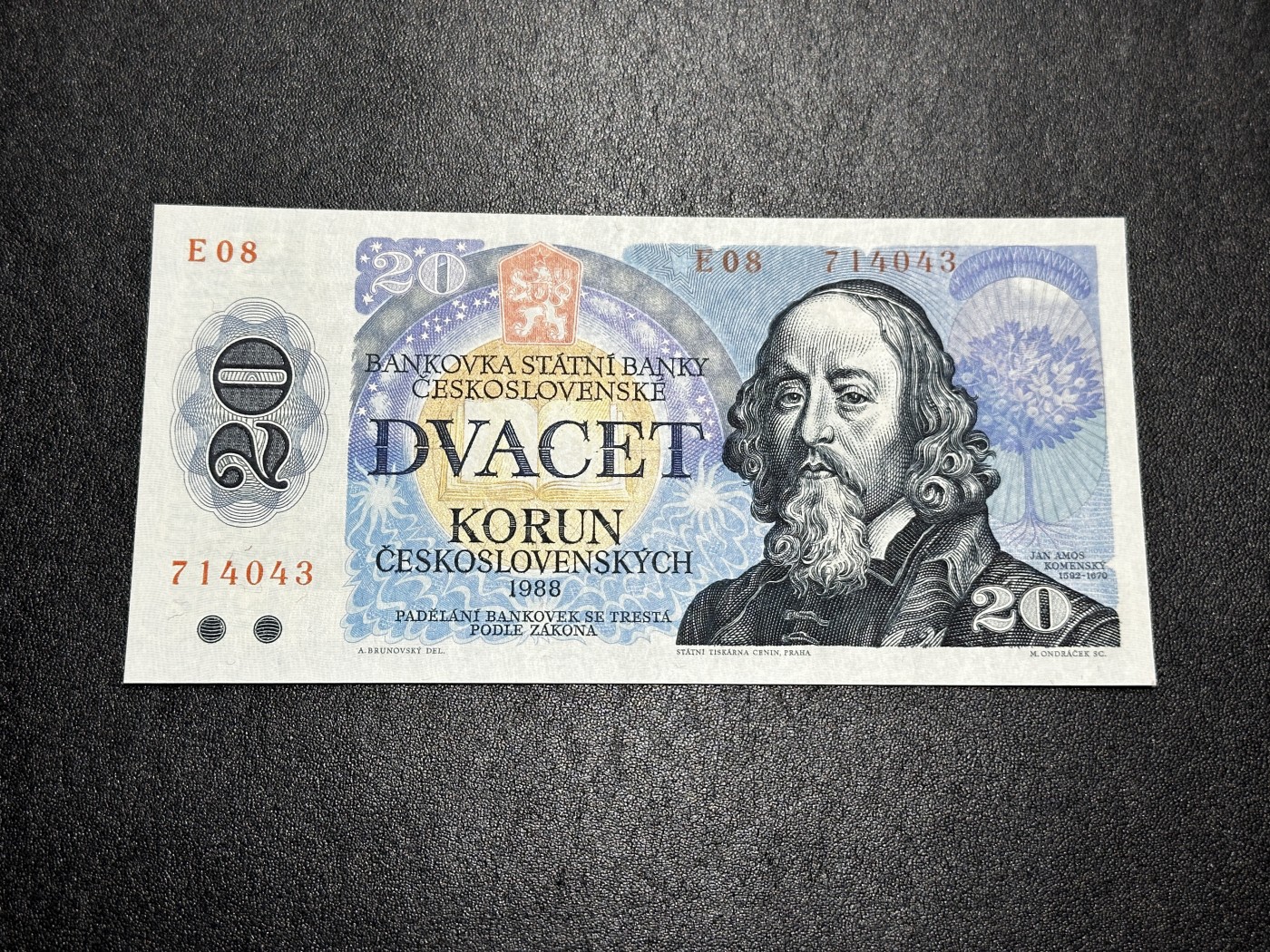 《外钞收藏家》第三百五十五期（连拍第二场） 1988年捷克斯洛伐克20克朗 全新UNC