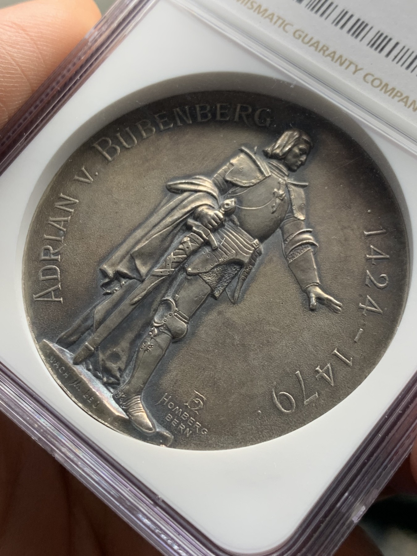 《竞宝斋》第250场-周日，周一 ，周二3场连拍 (全场包邮) NGC MS62 瑞士 1897 伯尔尼射击节 大银章 黑灰色包浆 细节好 熊的绒毛可见