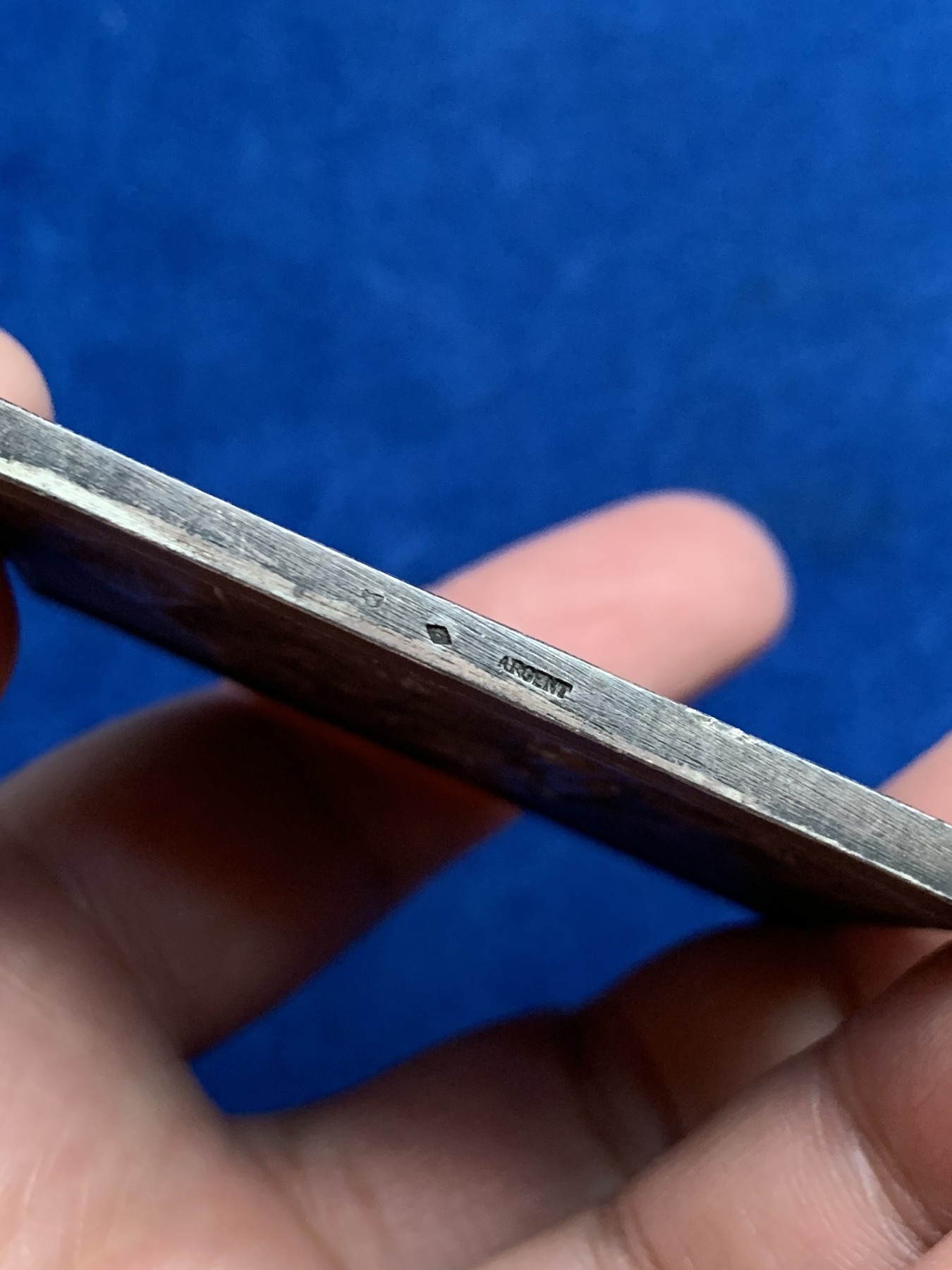 《竞宝斋》第250场-周日，周一 ，周二3场连拍 (全场包邮) 法国1954年警察互助孤儿院银章，88.53g，长58mm，宽50-52.5mm，边铭：野猪头+菱形 AREGNET