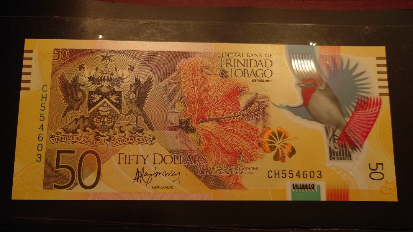 【世界钱币】精选微拍第98期暨2024年第9期  2015年特立尼达和多巴哥50 塑料钞 全新绝品尾号603